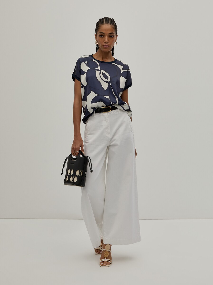 T-Shirt com Estampado Abstrato Azul-marinho-2