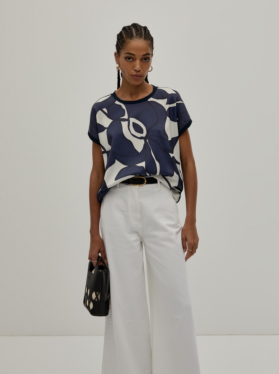 T-Shirt com Estampado Abstrato Azul-marinho-3