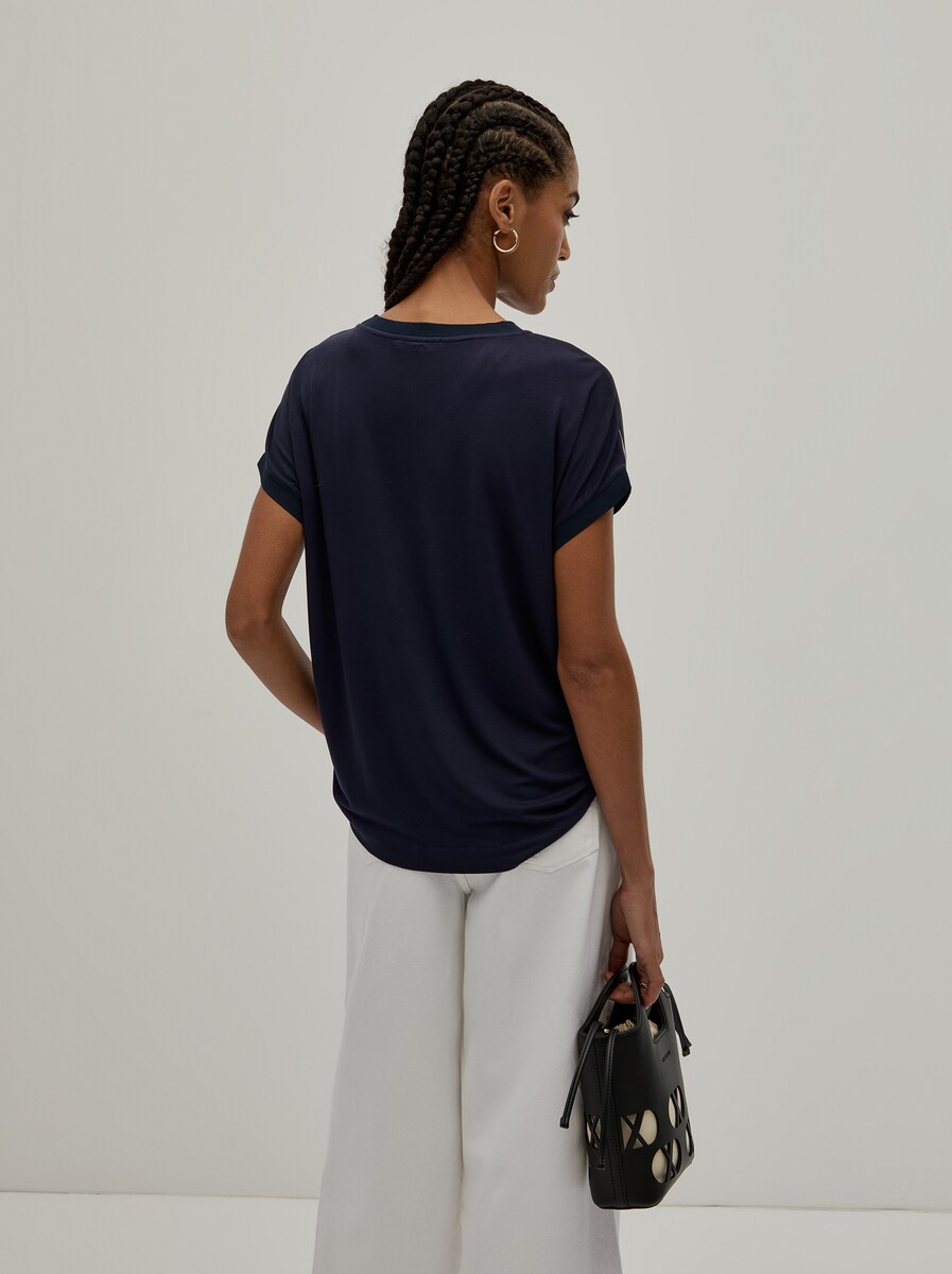 T-Shirt com Estampado Abstrato Azul-marinho-5