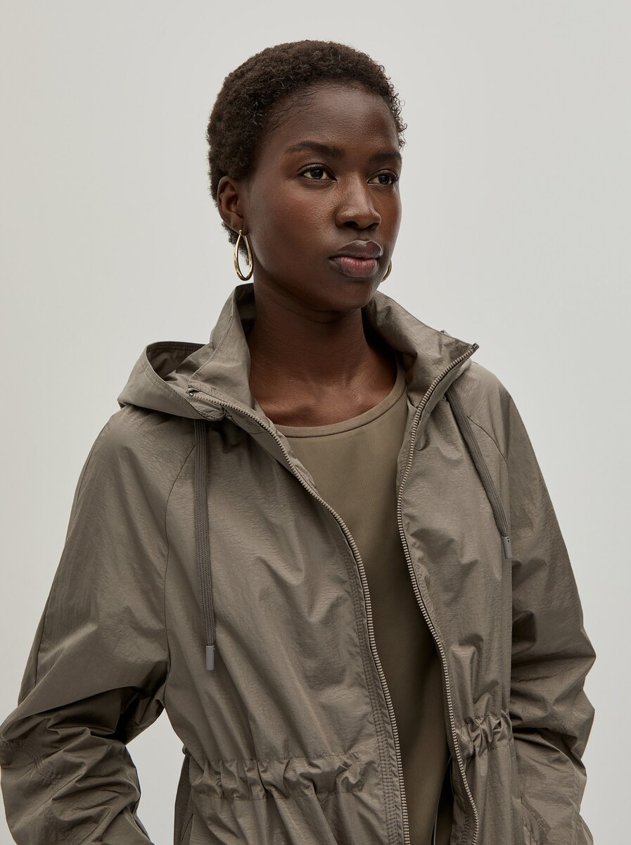 Parka com Capuz Verde-3
