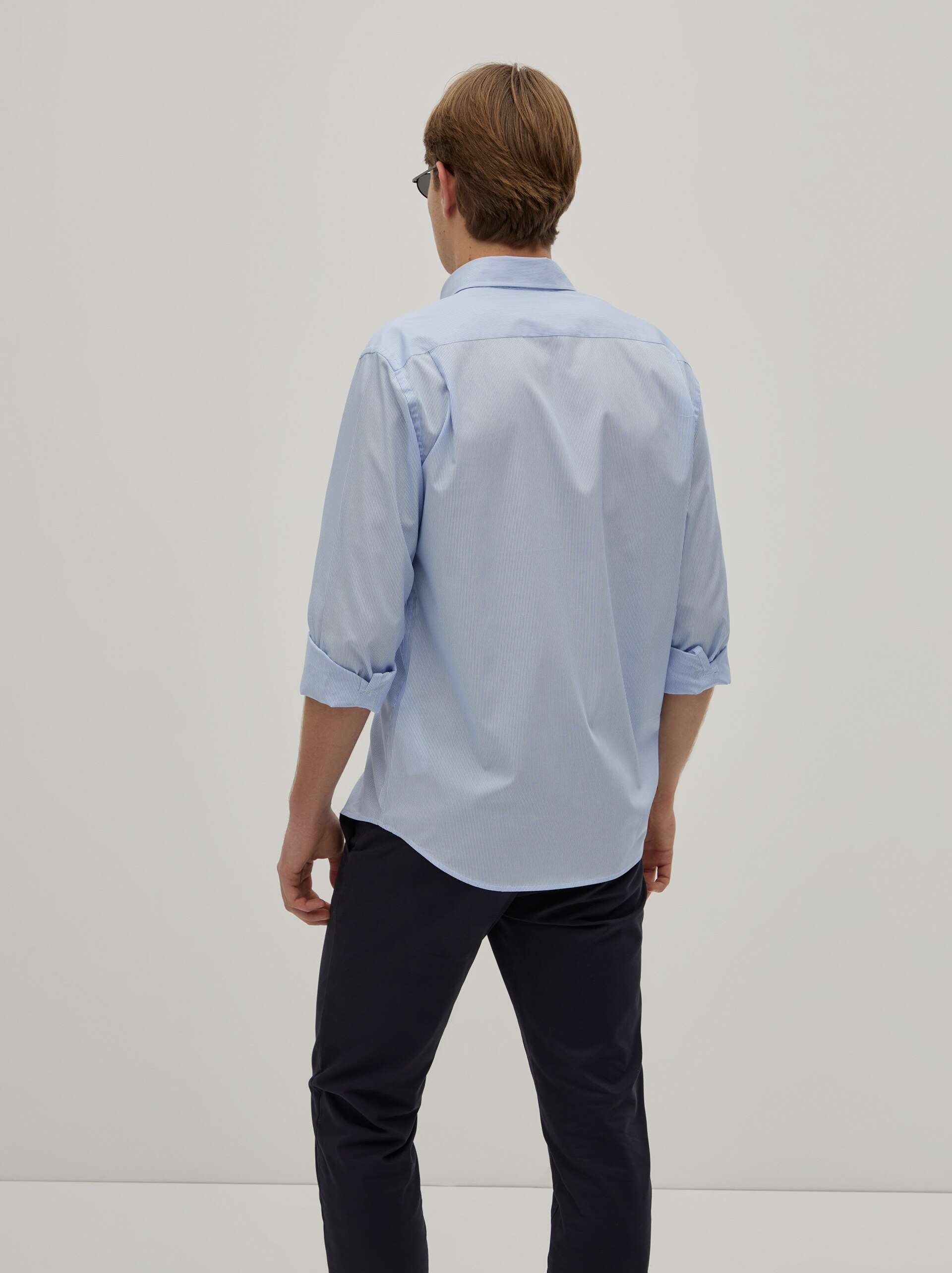 Camisa Regular Fit às Riscas em Popelina Azul-5