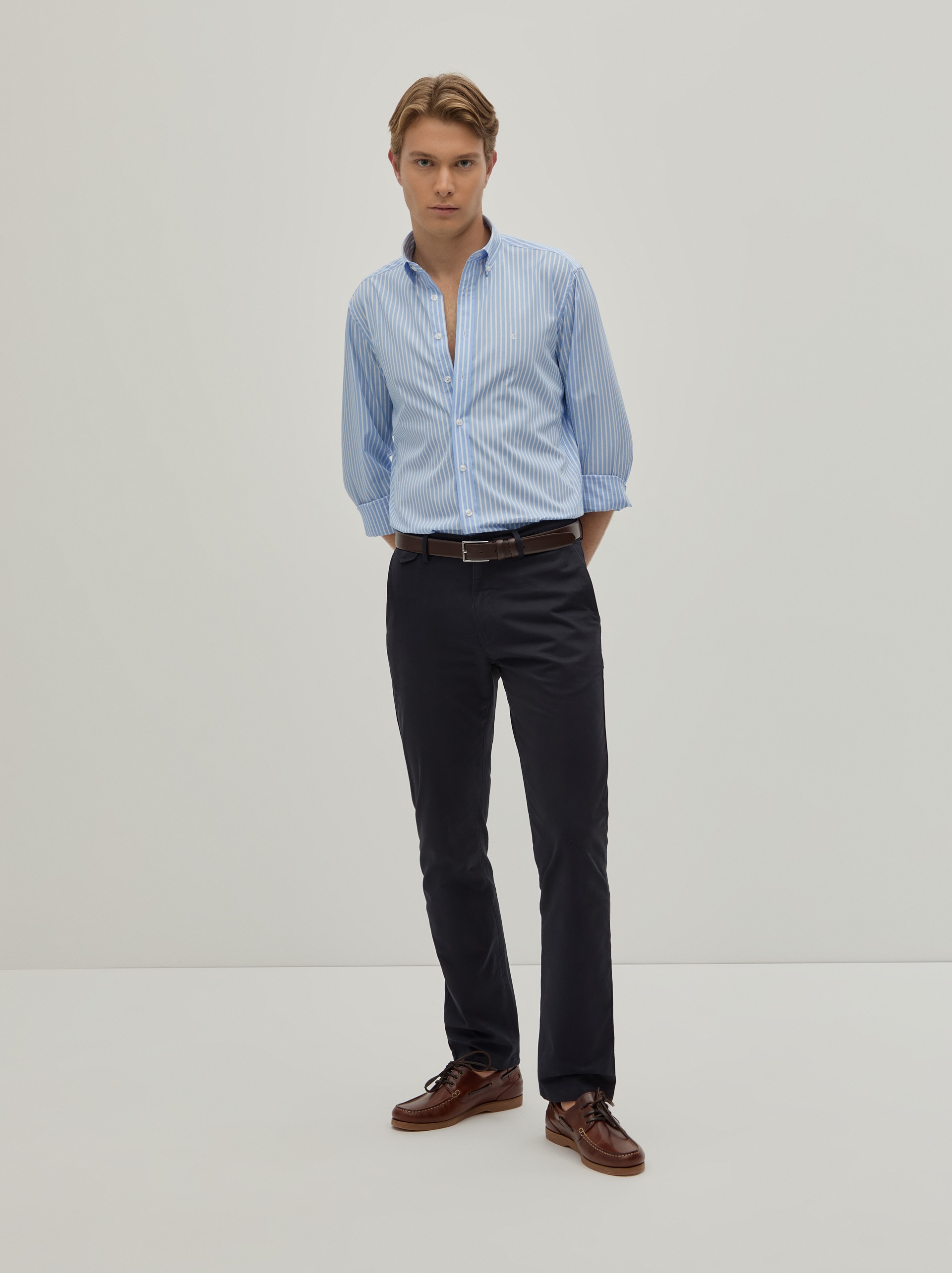 Camisa Regular Fit em Popelina Azul-2