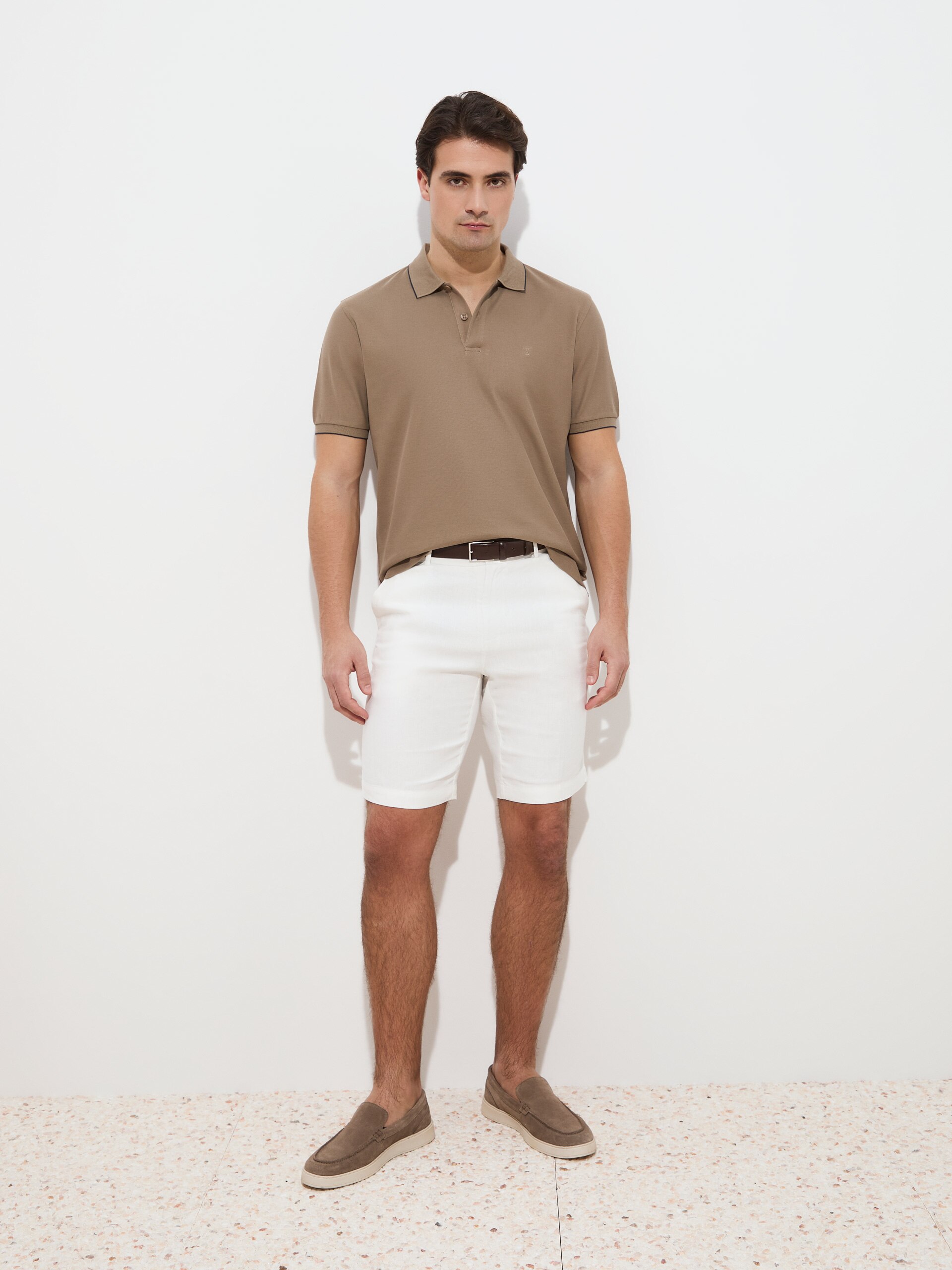Polo Piqué Regular Fit com Risca Bege-2