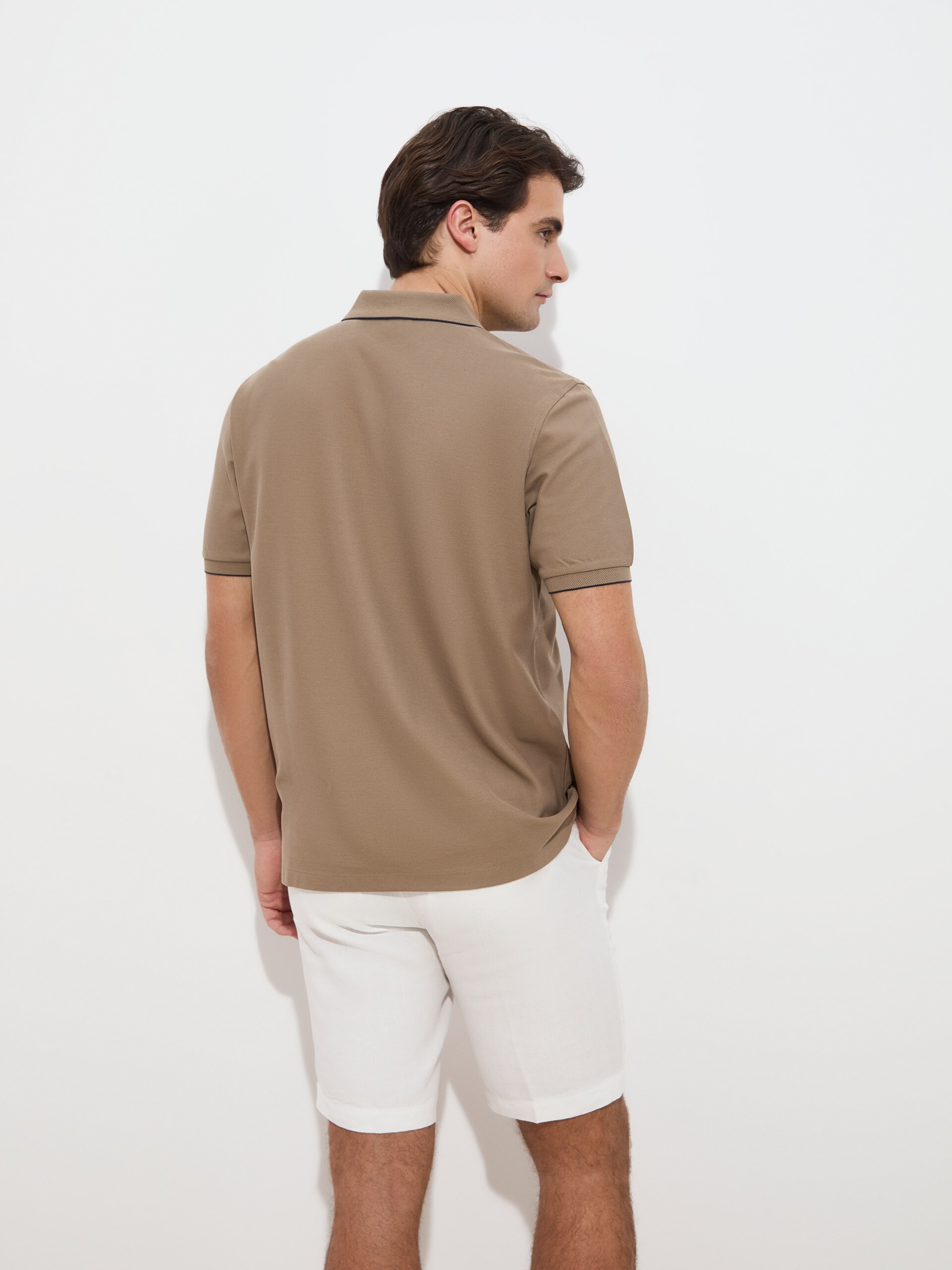 Polo Piqué Regular Fit com Risca Bege-4