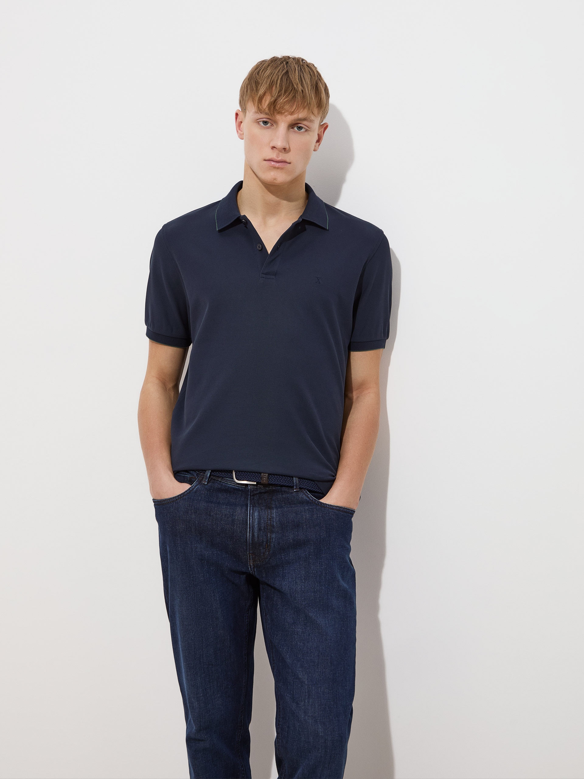 Polo Piqué Regular Fit com Risca Azul-marinho-1