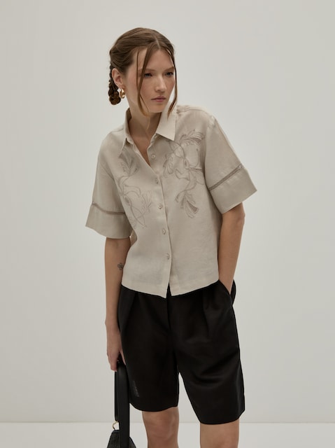 Imagem 0 de Blusa de  Linho com Bordado