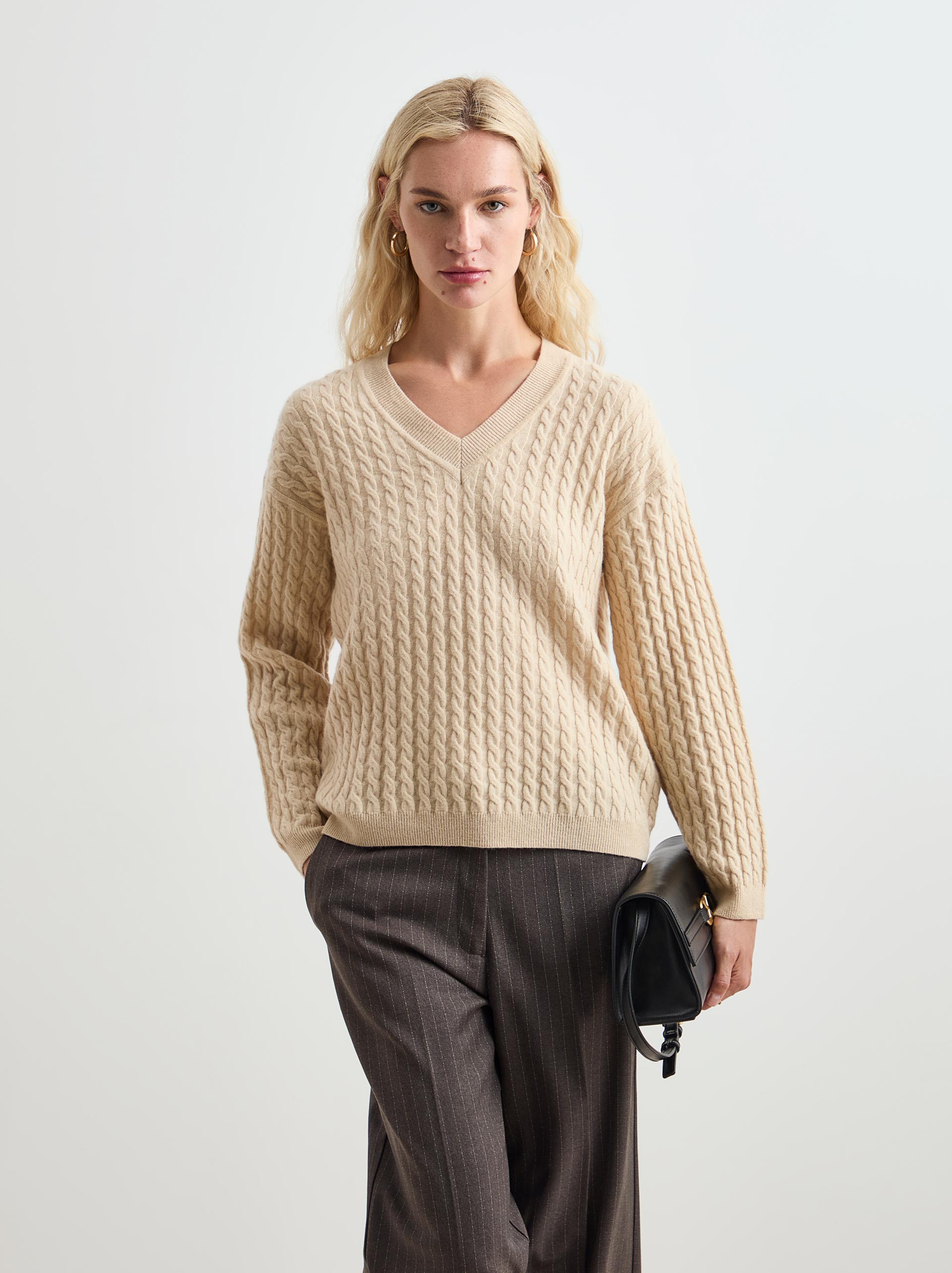 Imagem 0 de Camisola de Lã Entrançada