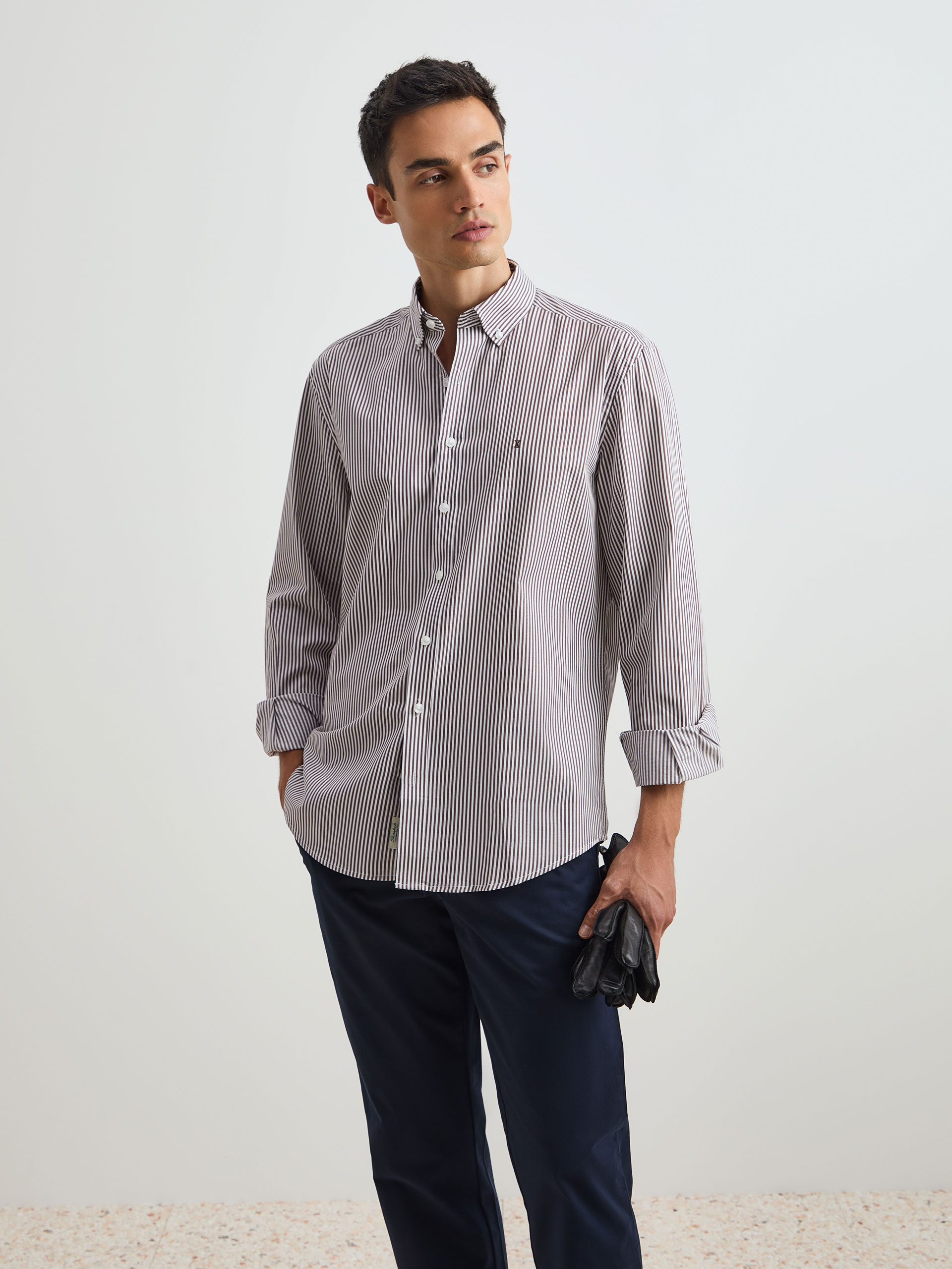 Imagem 0 de Camisa de Riscas Regular Fit