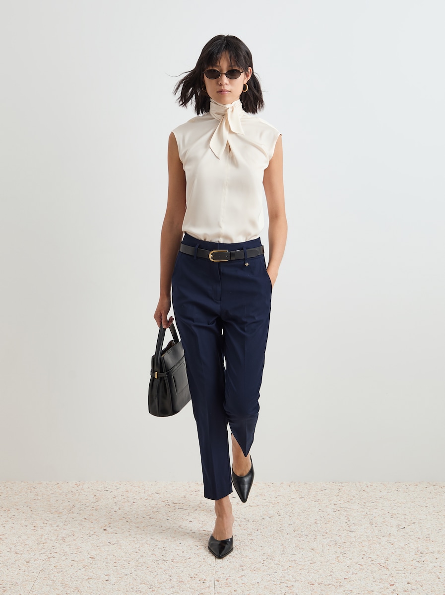 Blusa Fluida sem Mangas Cru-3