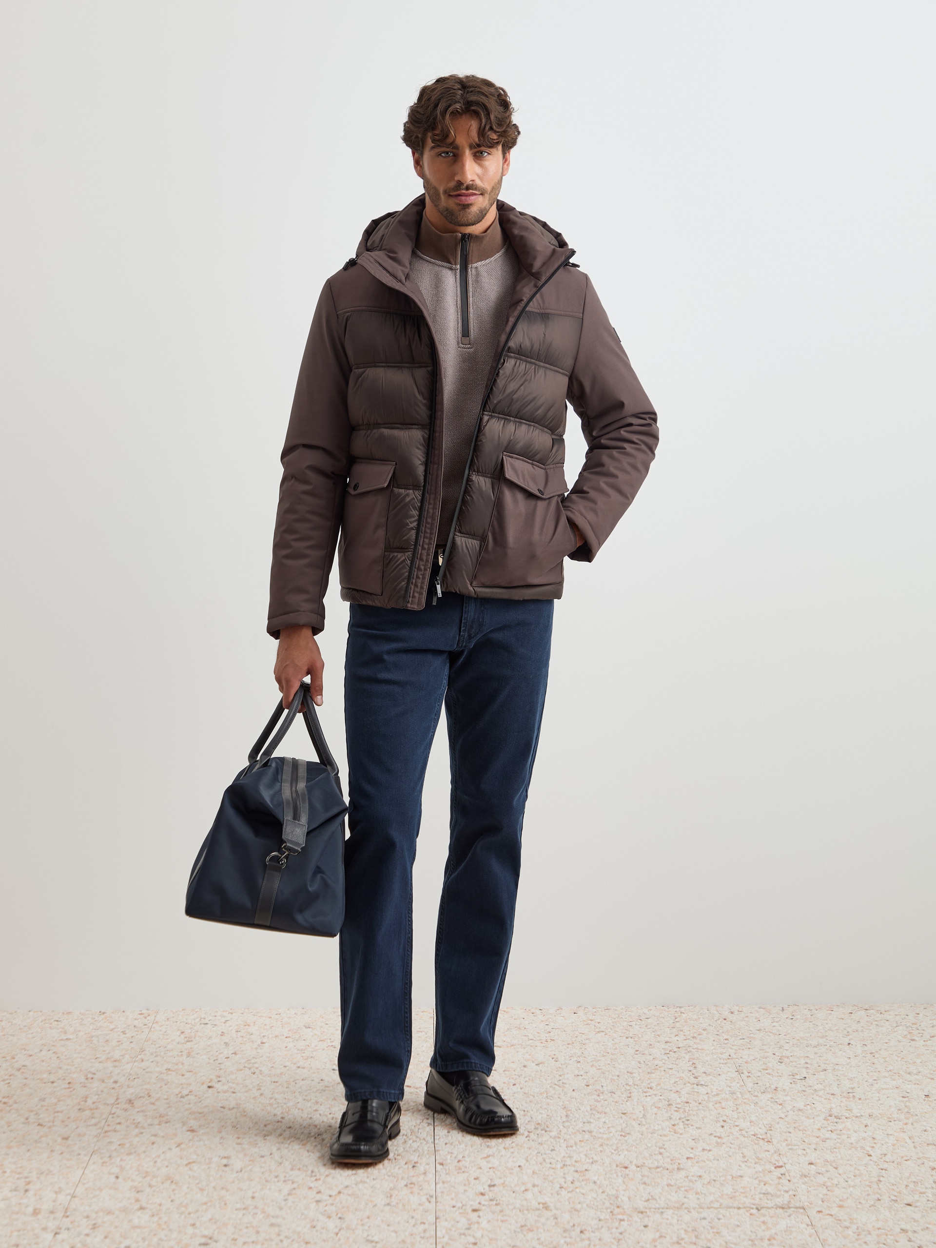 Blusão Alcochoado com Capuz Castanho-3