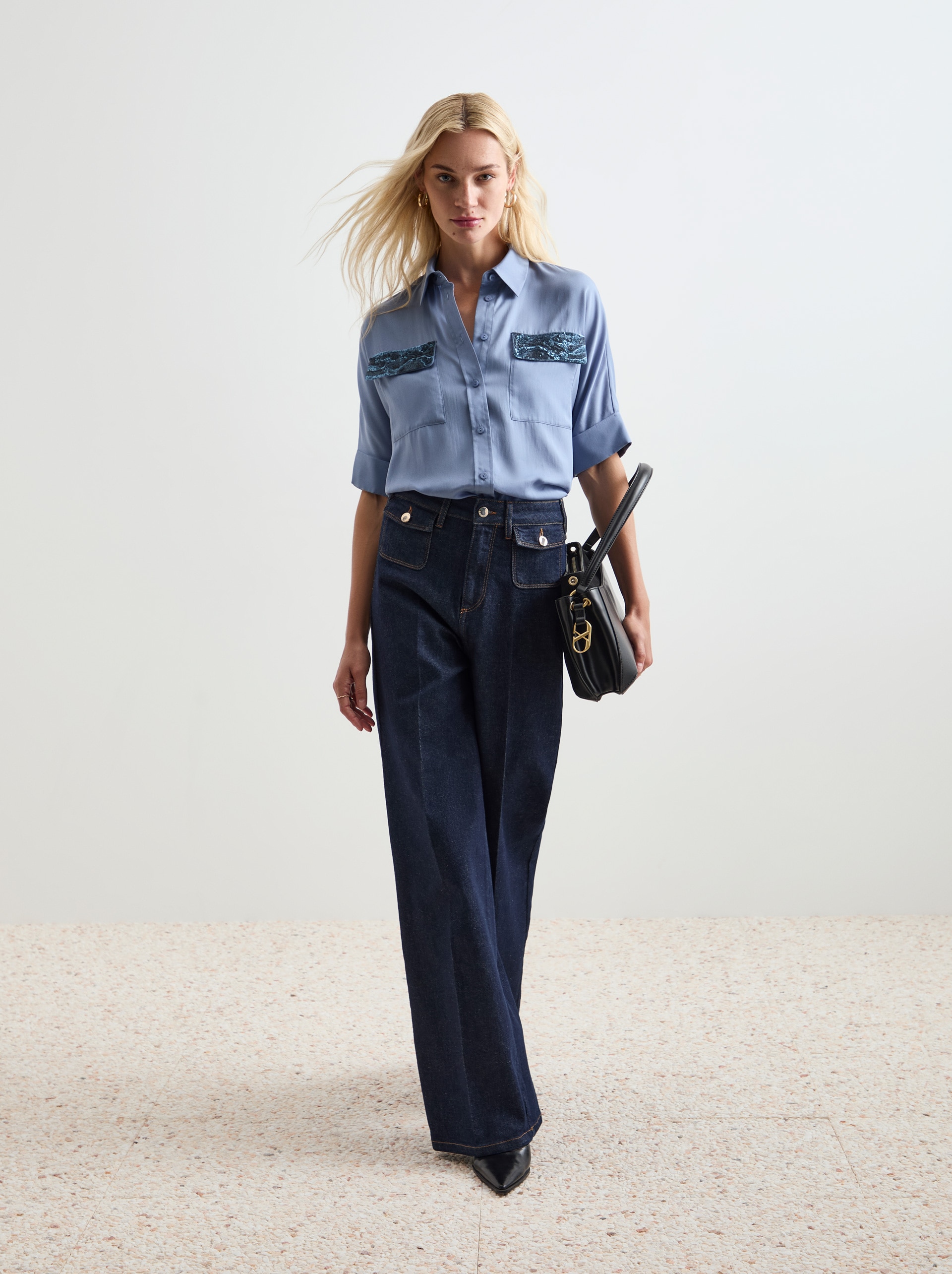 Imagem 0 de Calças Denim Flare Vincadas