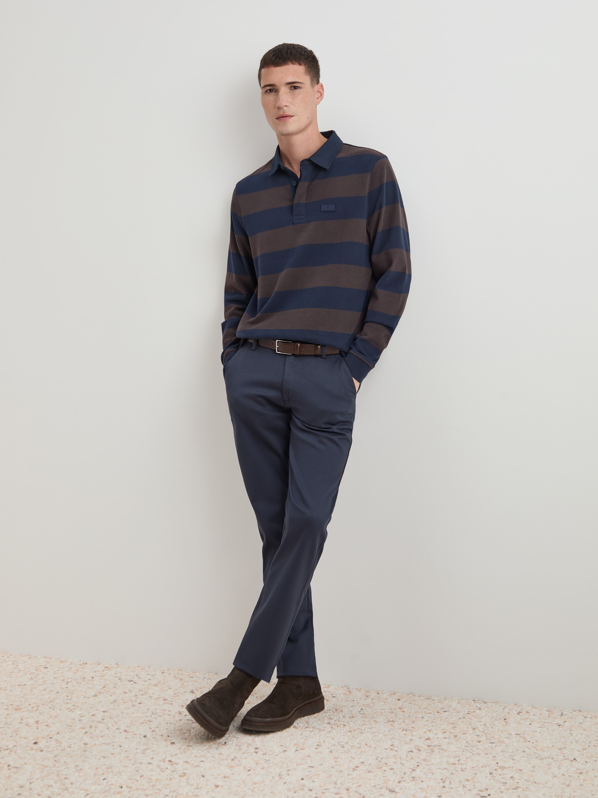 Imagem 0 de Calças Chino Slim Fit