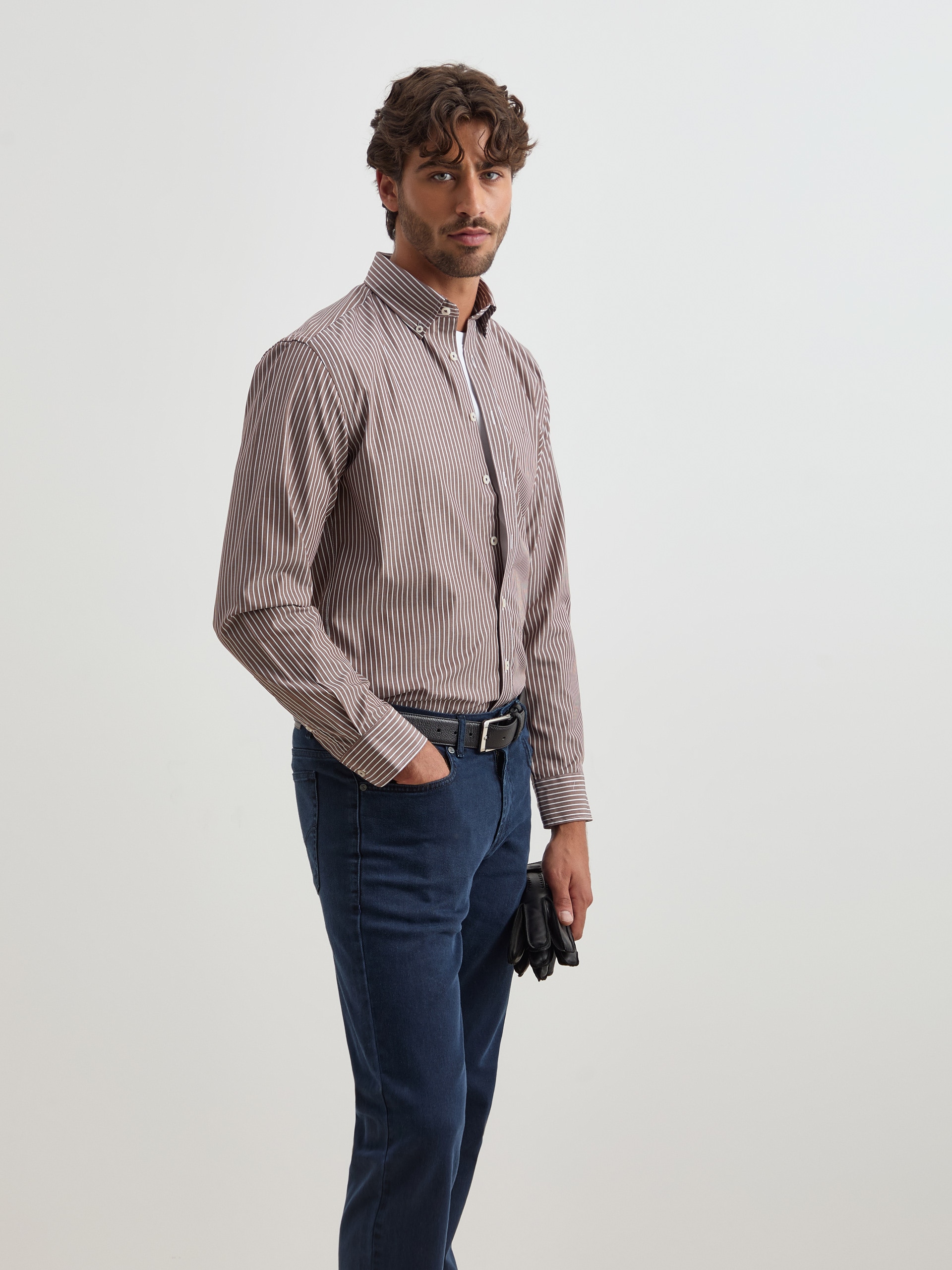 Camisa de Algodão às Riscas Regular Fit Castanho-2