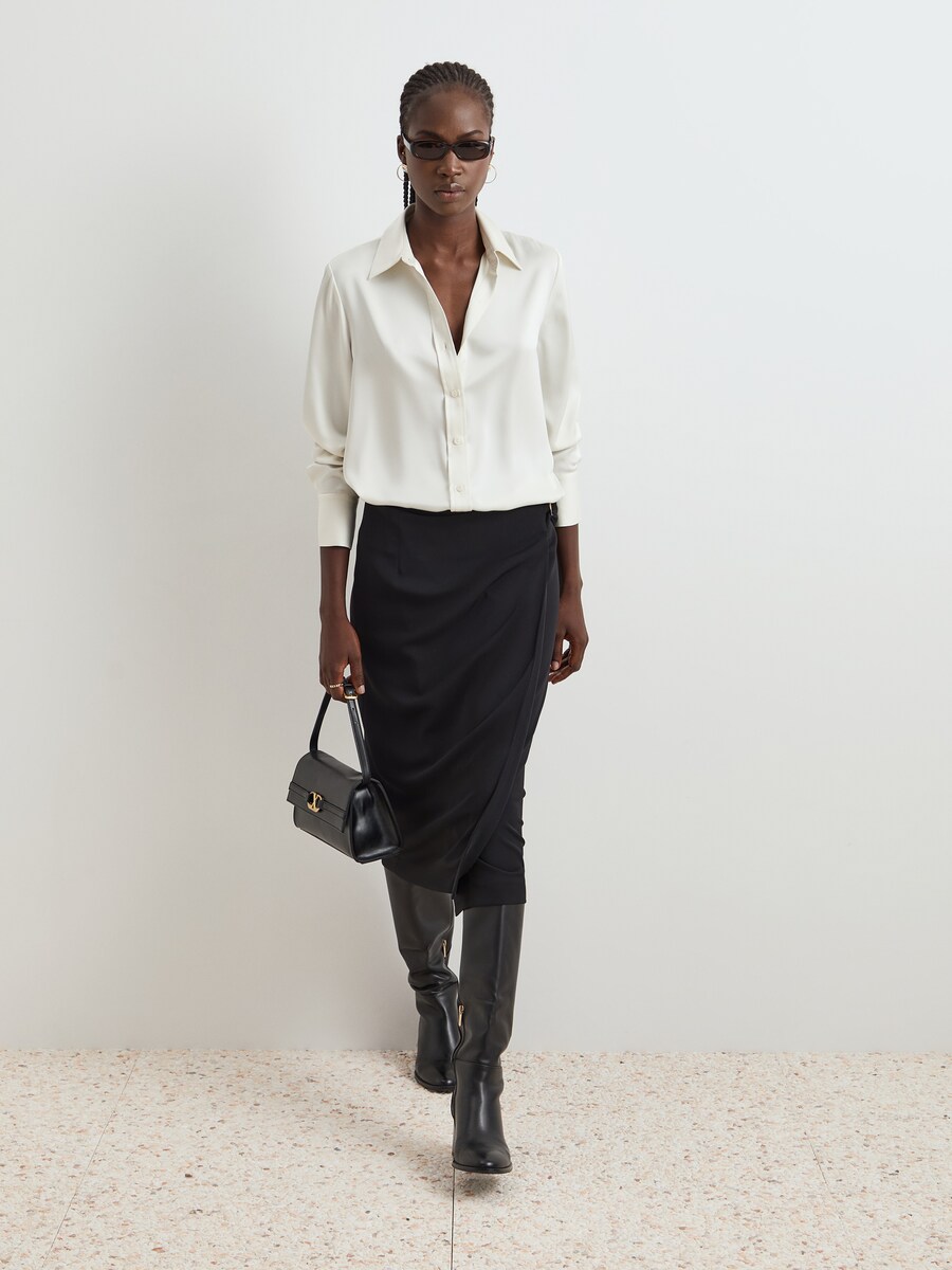 Camisa Fluída Acetinada Cru-1