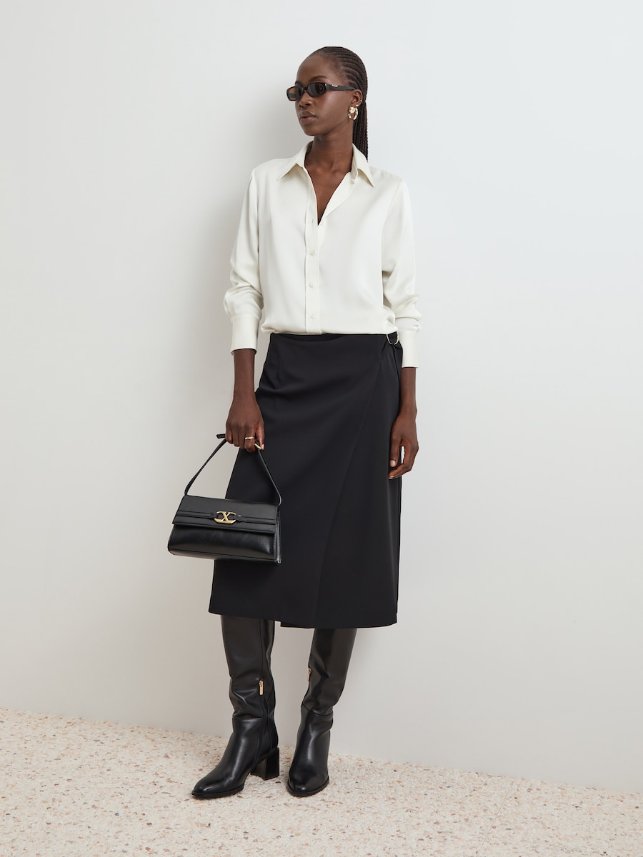 Camisa Fluída Acetinada Cru-2