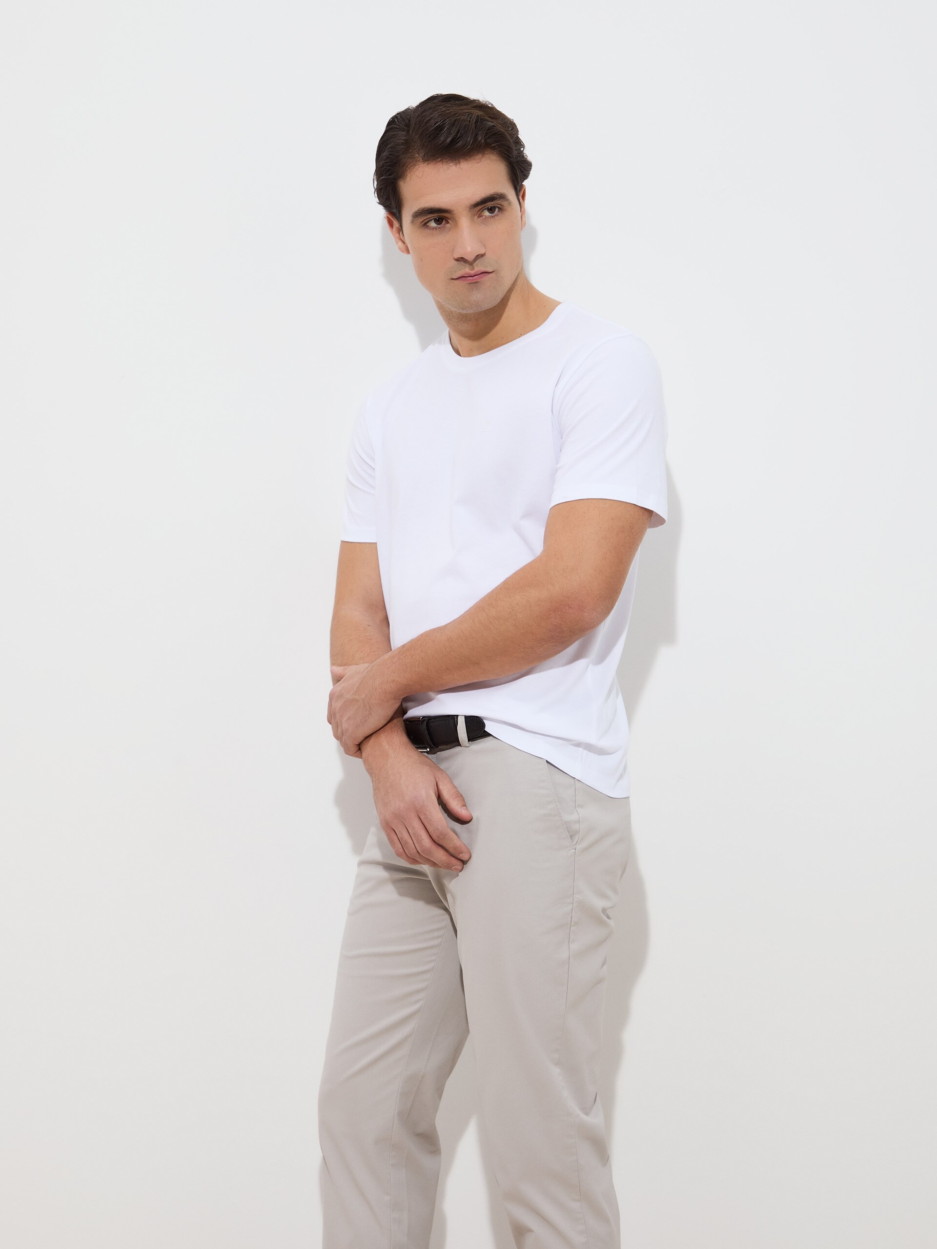 T-Shirt Básica Branco-3