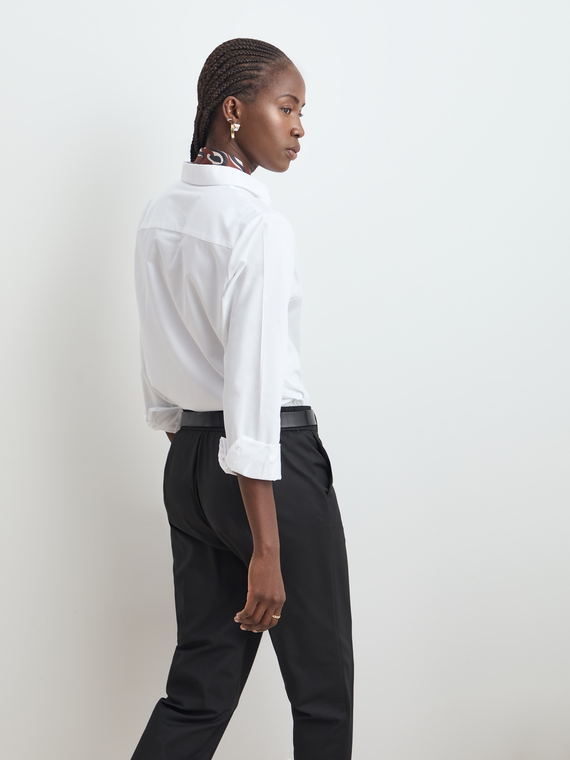 Camisa Clássica em Algodão Branco-4