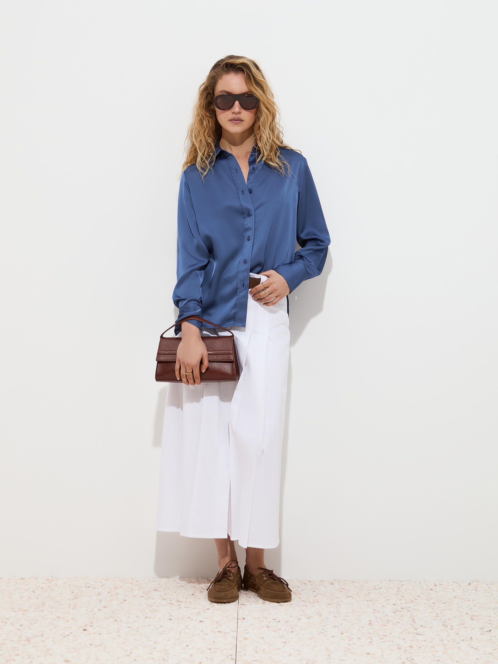 Camisa Fluída Acetinada Azul-1