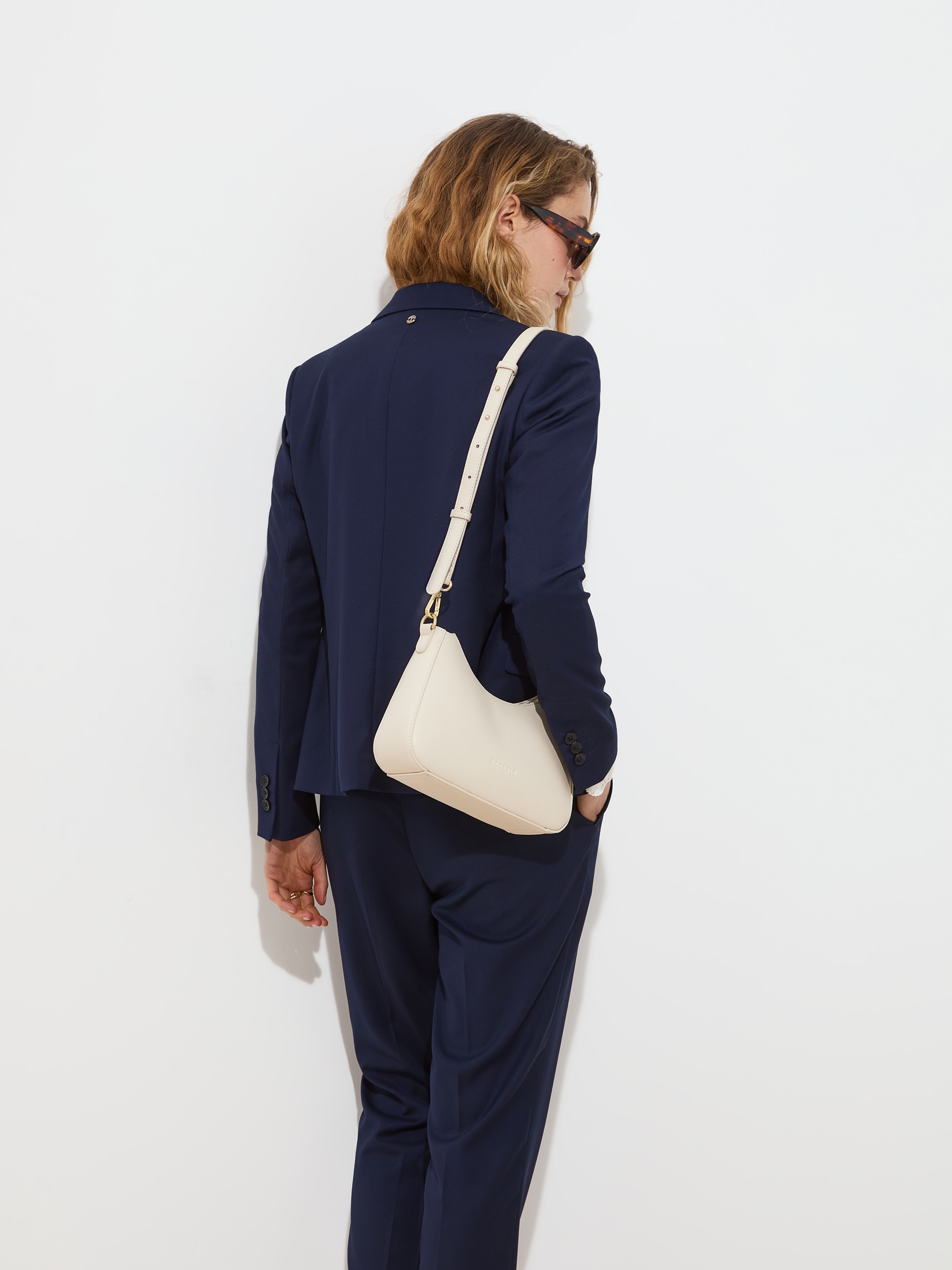 Blazer clássico regular fit Azul-marinho-4