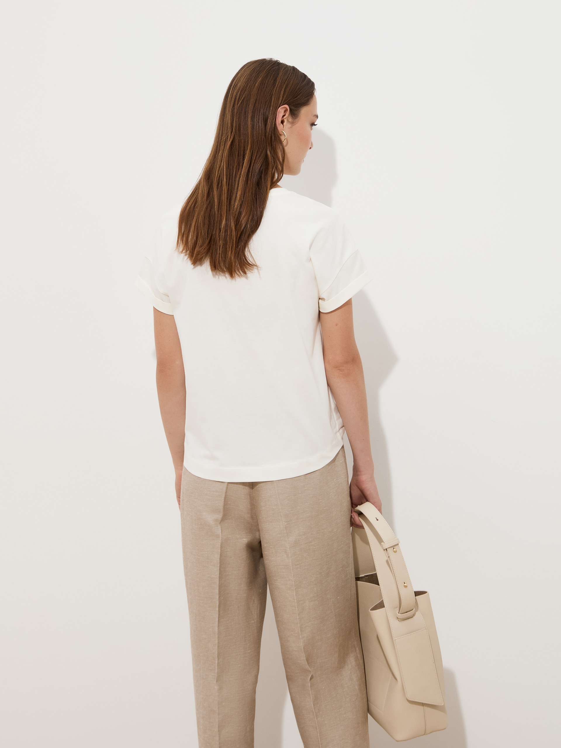 T-Shirt em Algodão com Bordados Florais Cru-4