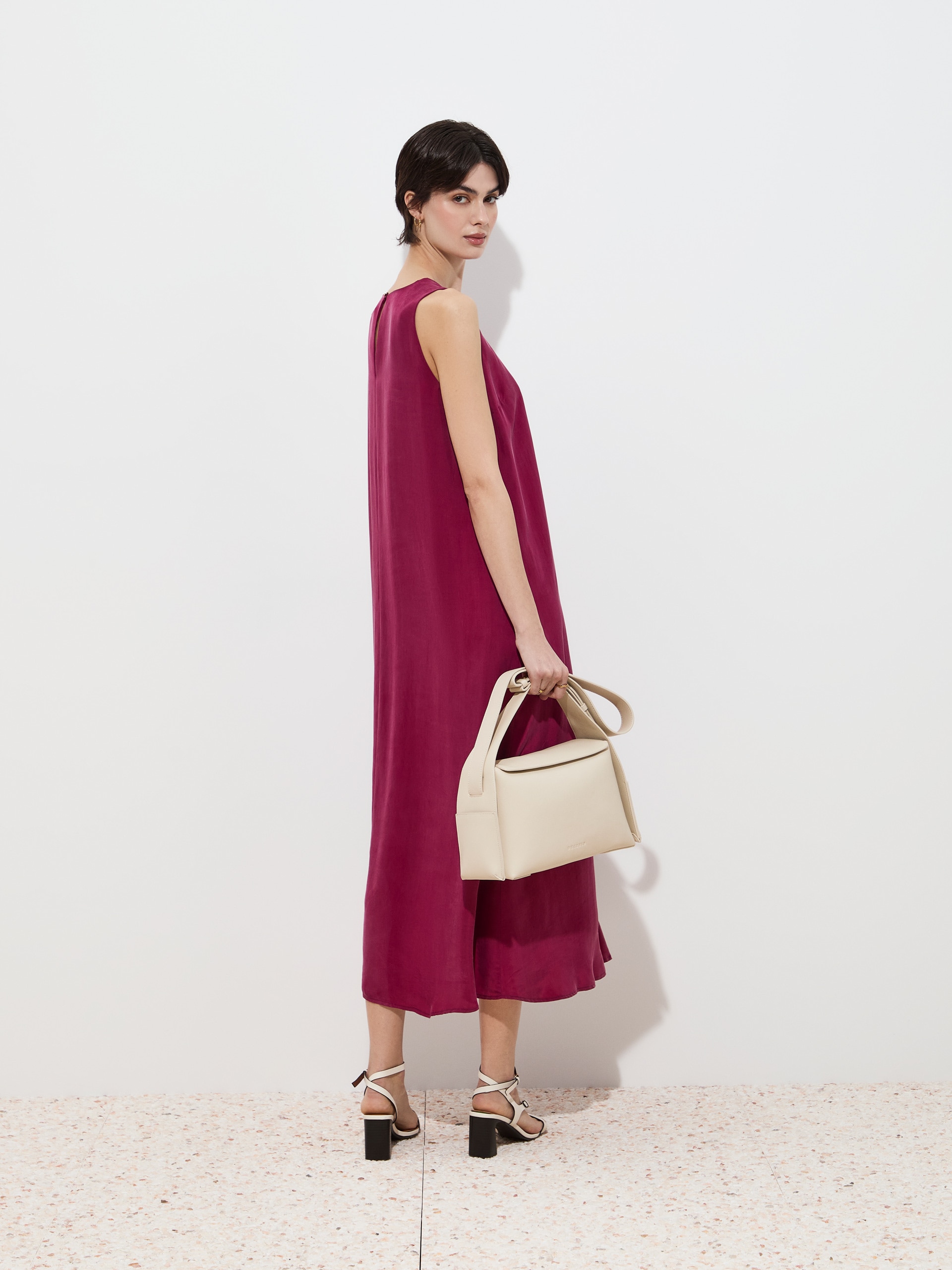 Vestido Midi Fluido em Cupro Rosa-escuro-4