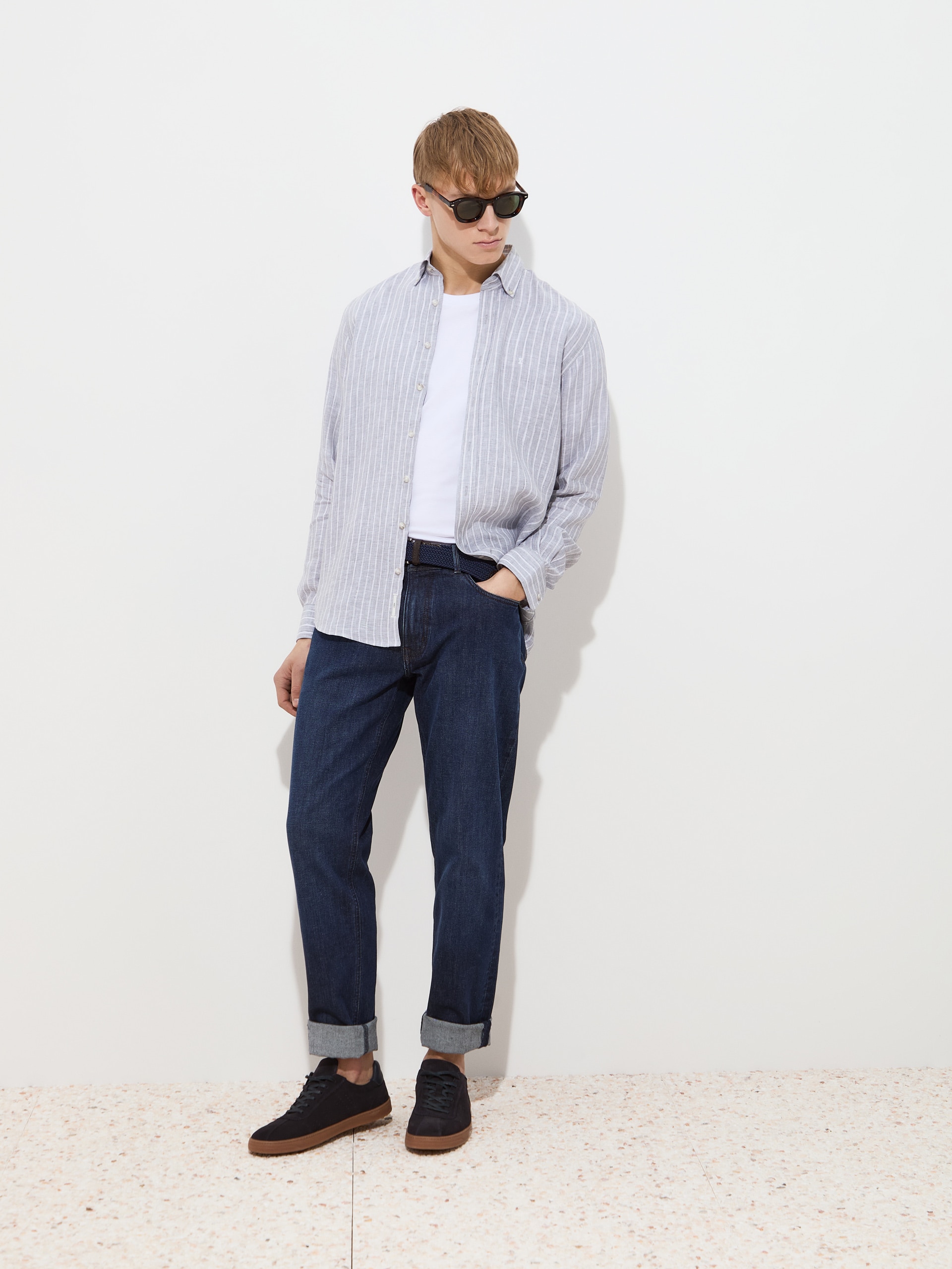 Camisa Regular Fit em Linho com Riscas Cinza-2