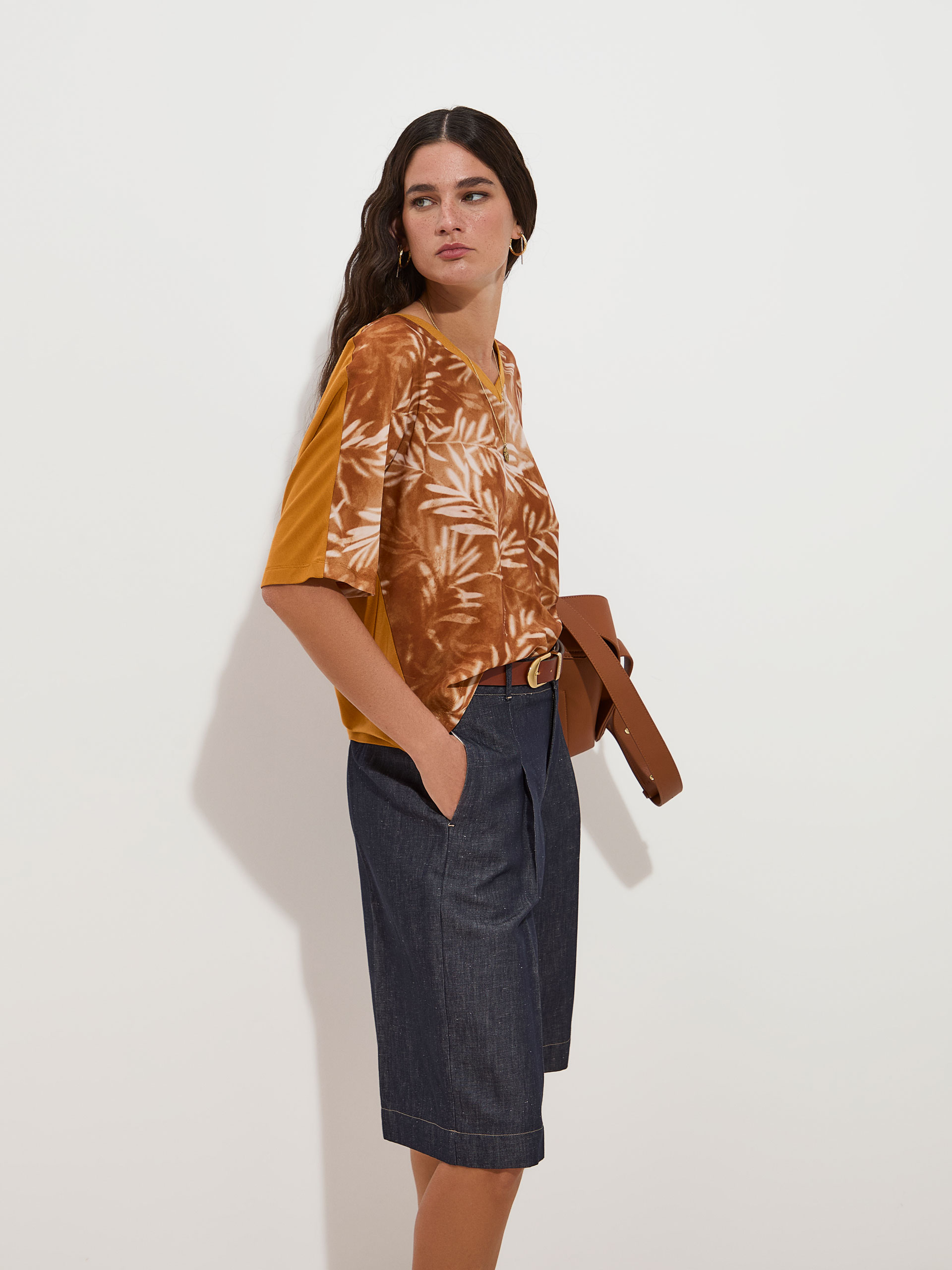 T-Shirt com Estampado Camel-3