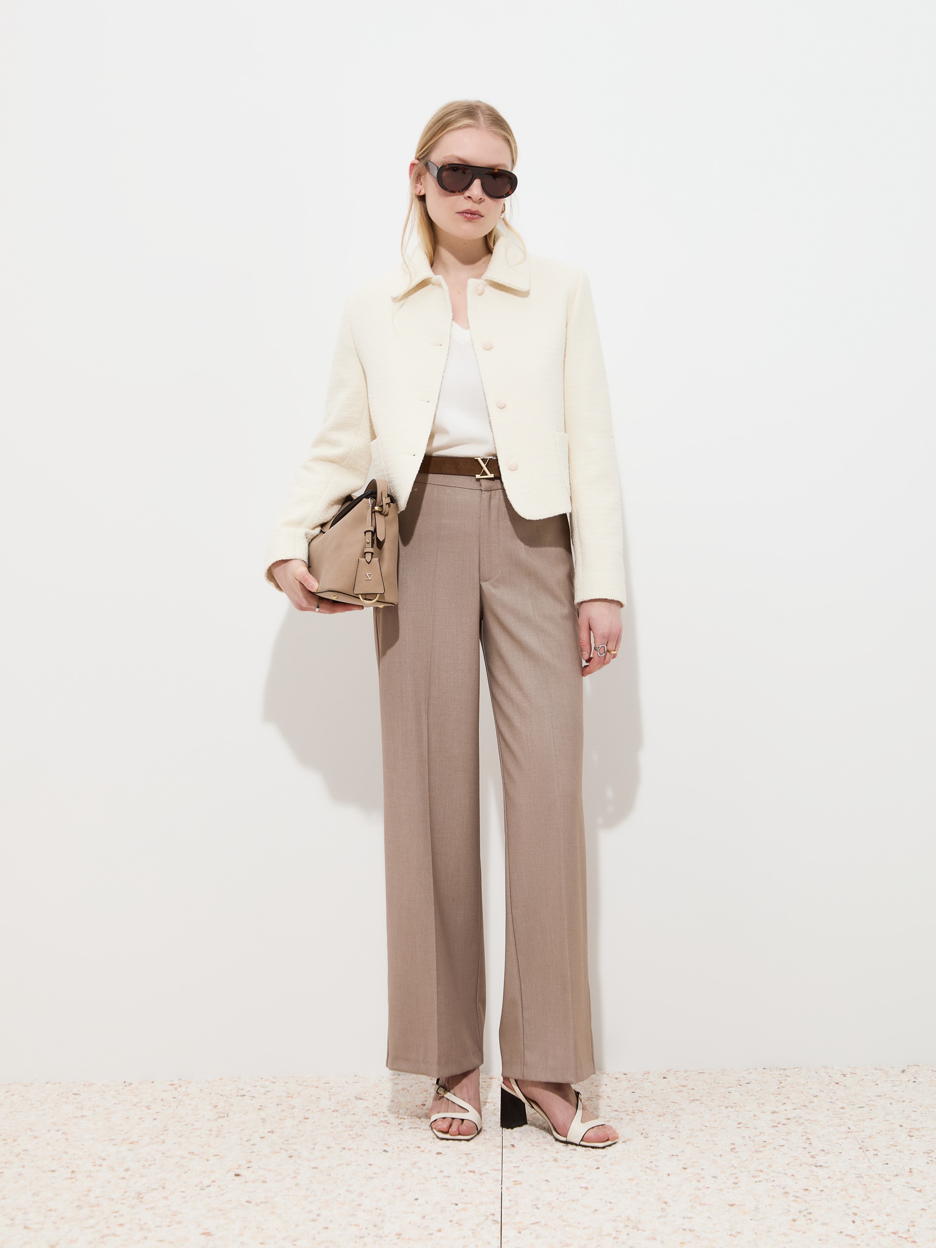 Casaco em Tweed Branco-2
