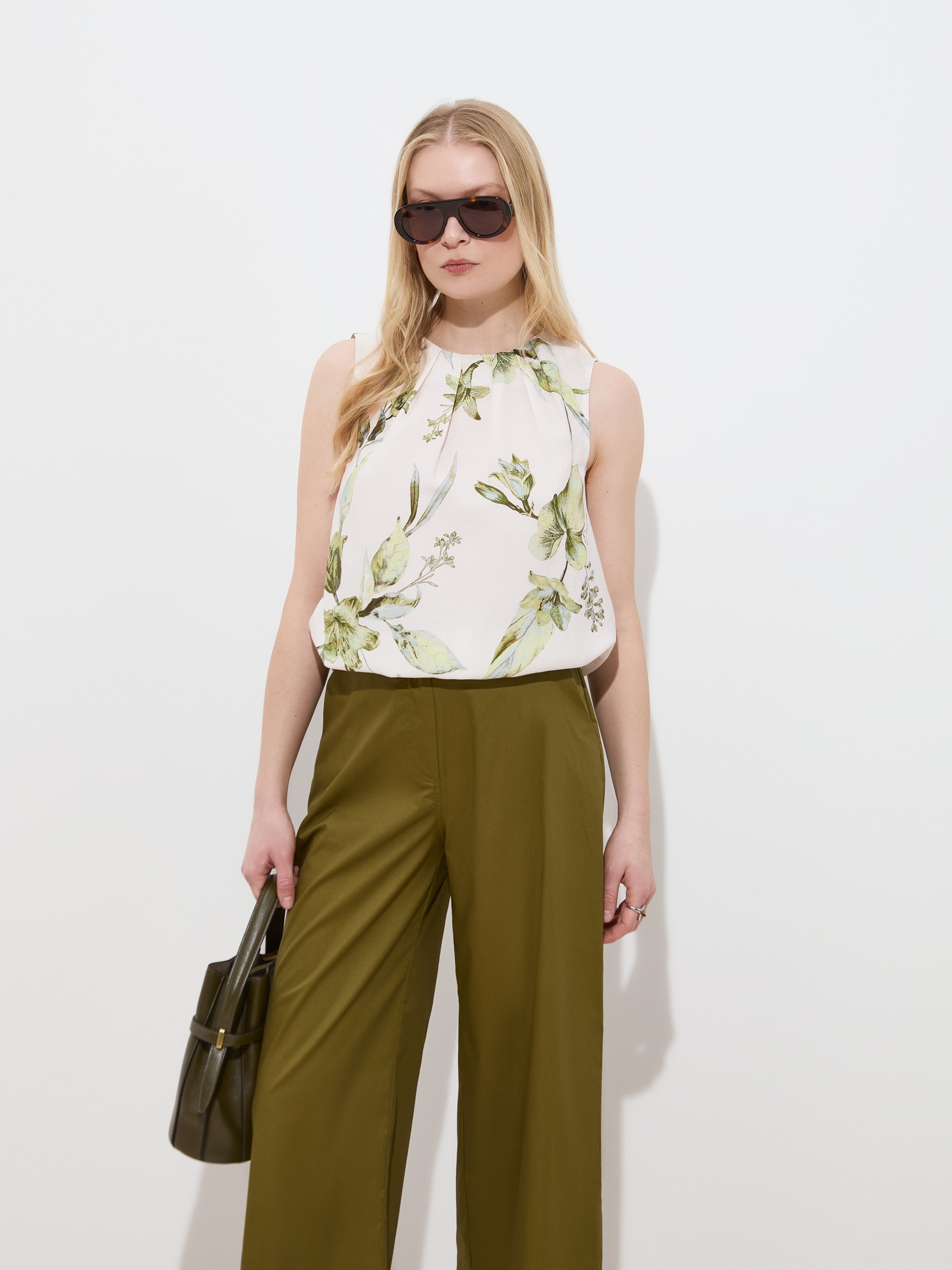 Imagem 0 de Top com Estampado Floral