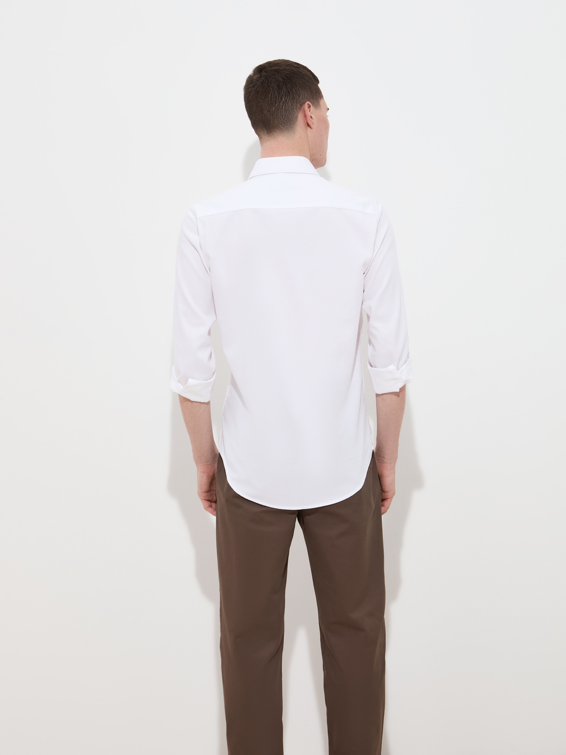 Camisa Slim Fit em Algodão Branco-4