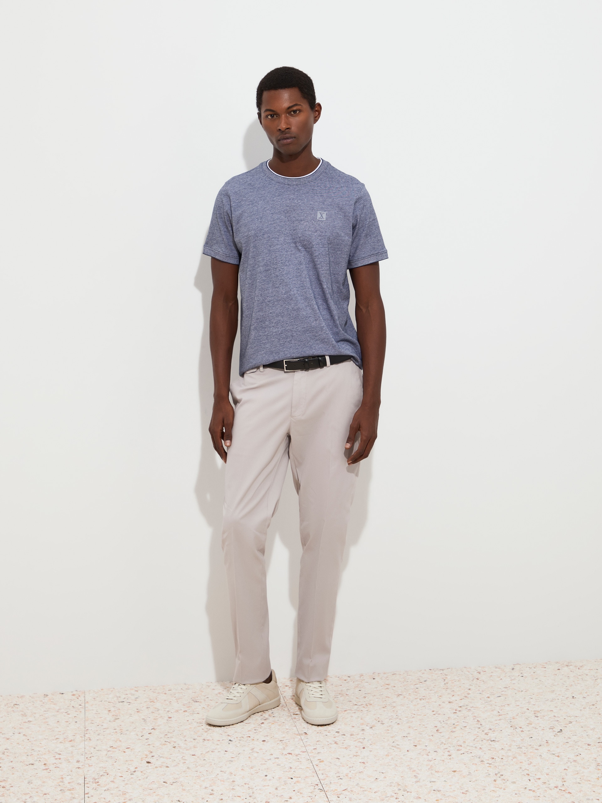 T-shirt em Algodão Azul-marinho-2