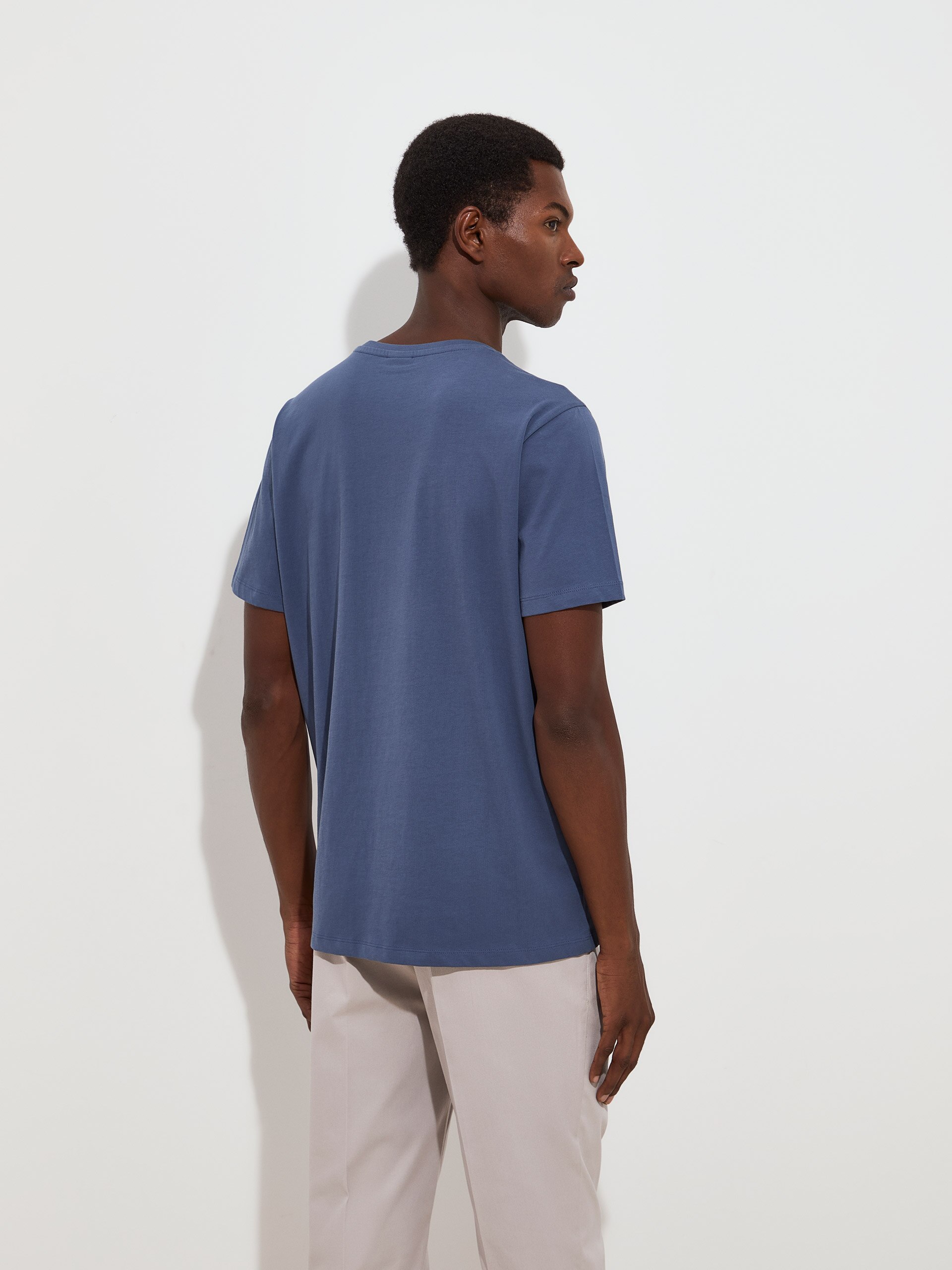 T-shirt em Algodão Azul-índigo-4