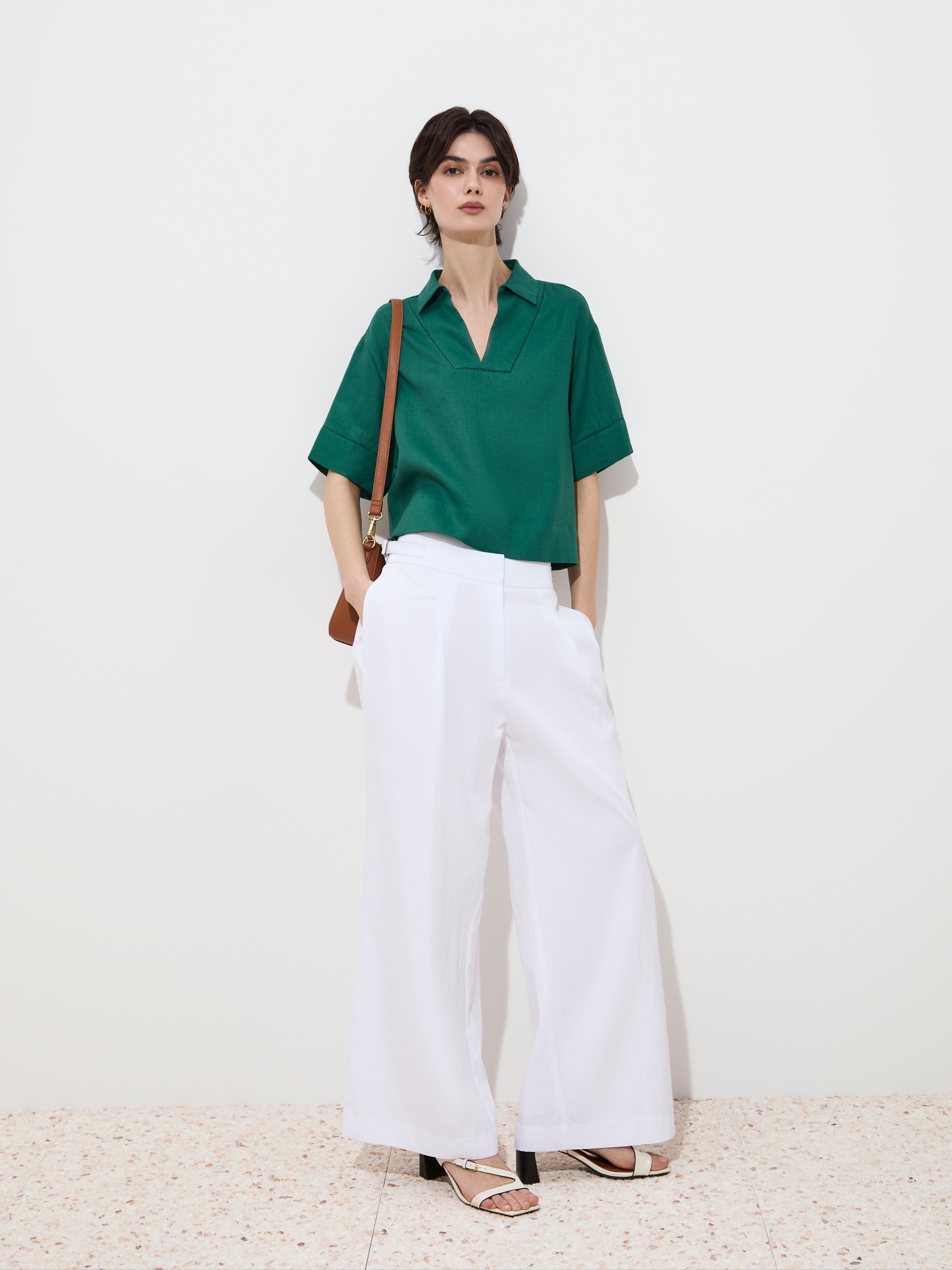 Blusa de Manga Curta em Linho Verde-escuro-2