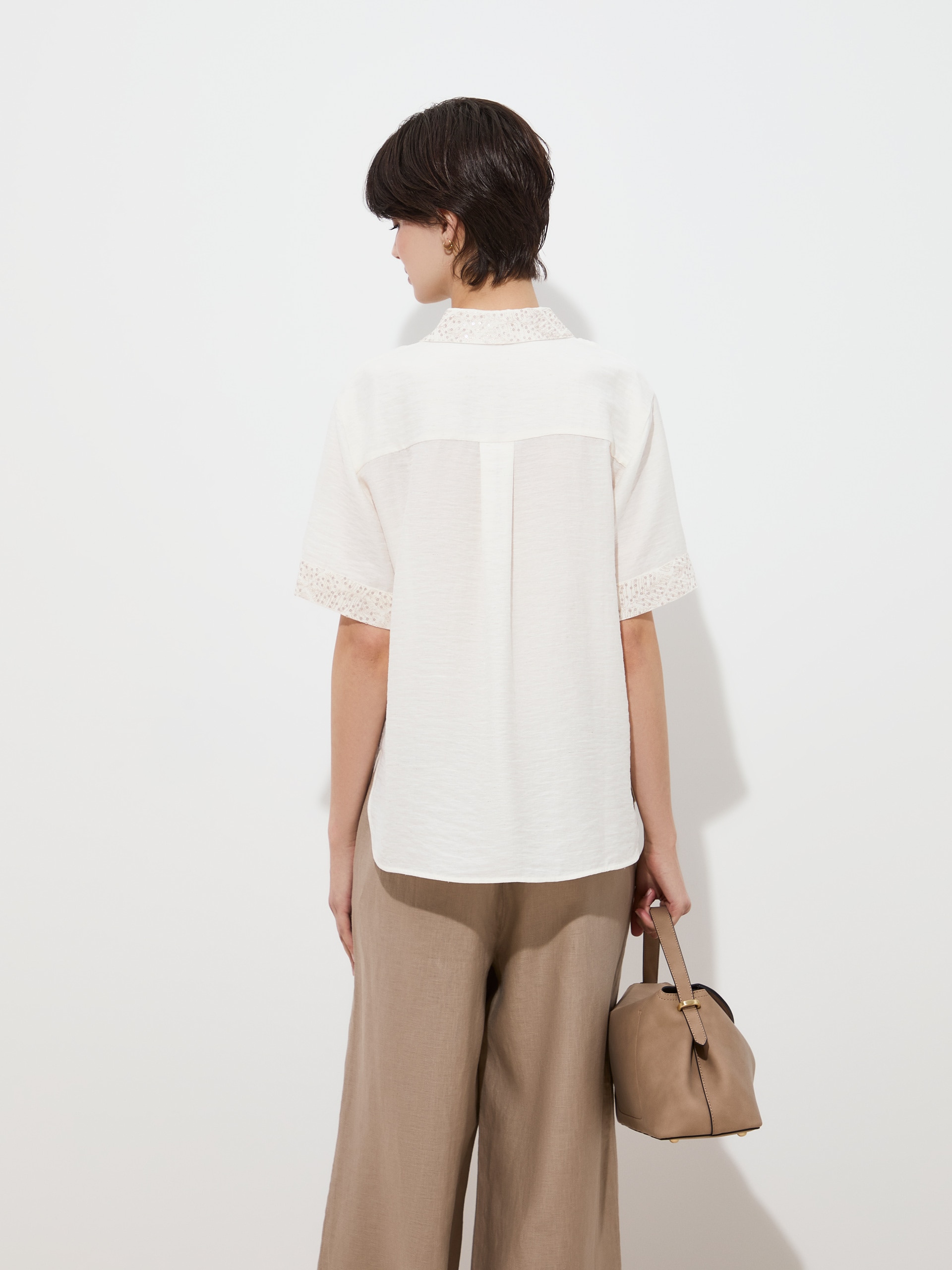 Camisa de Manga Curta com Bordados e Lantejoulas Branco-4