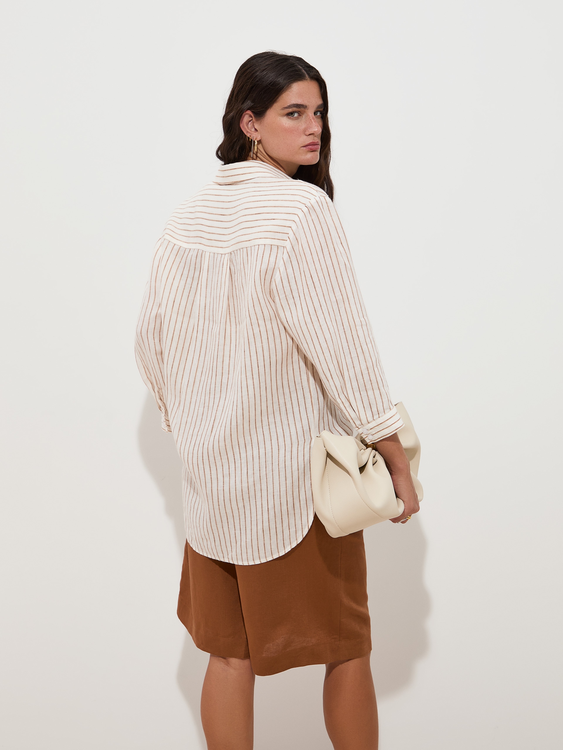 Camisa Regular Fit em Linho com Riscas Branco-4