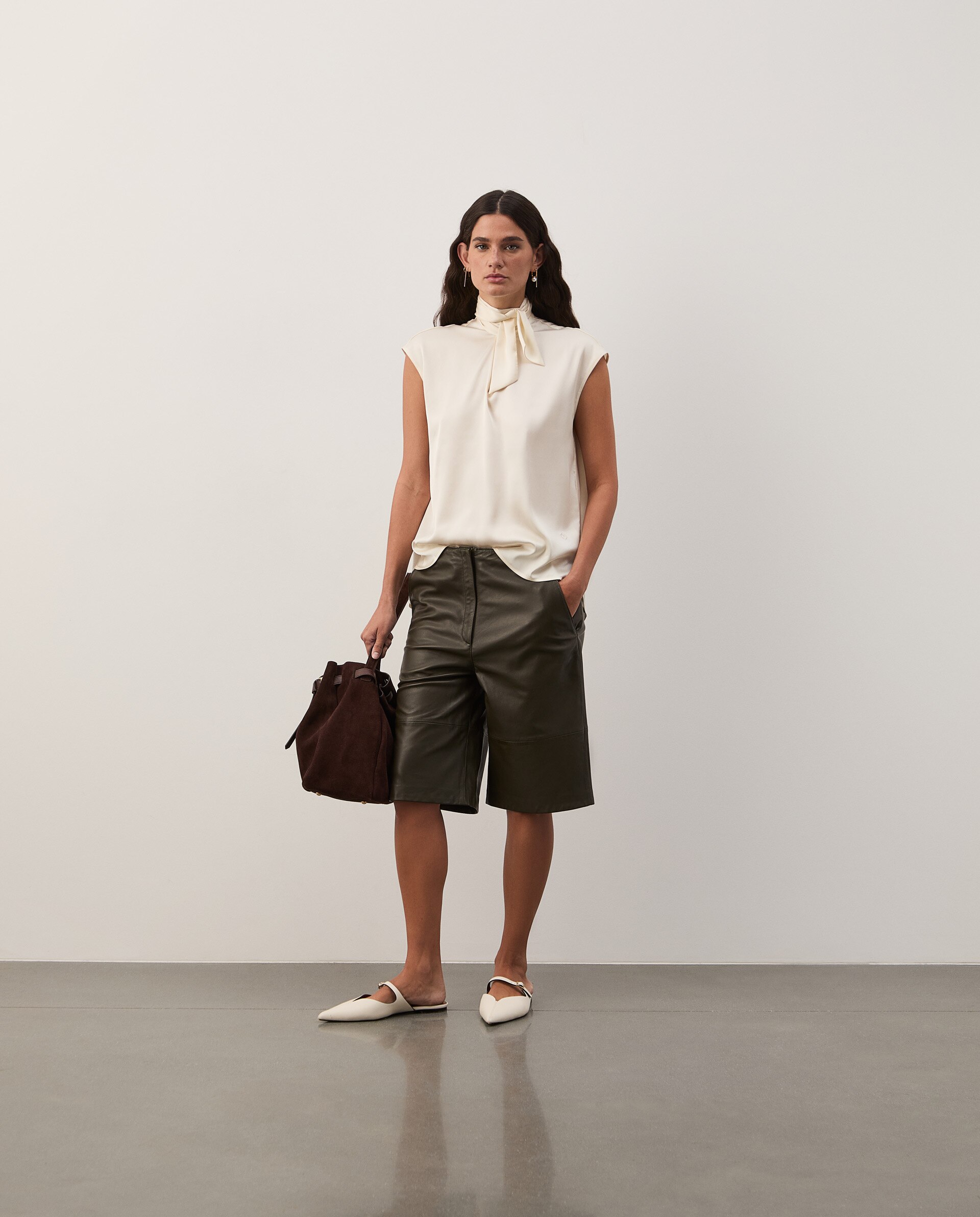 Blusa fluída com çaçada Cru-4