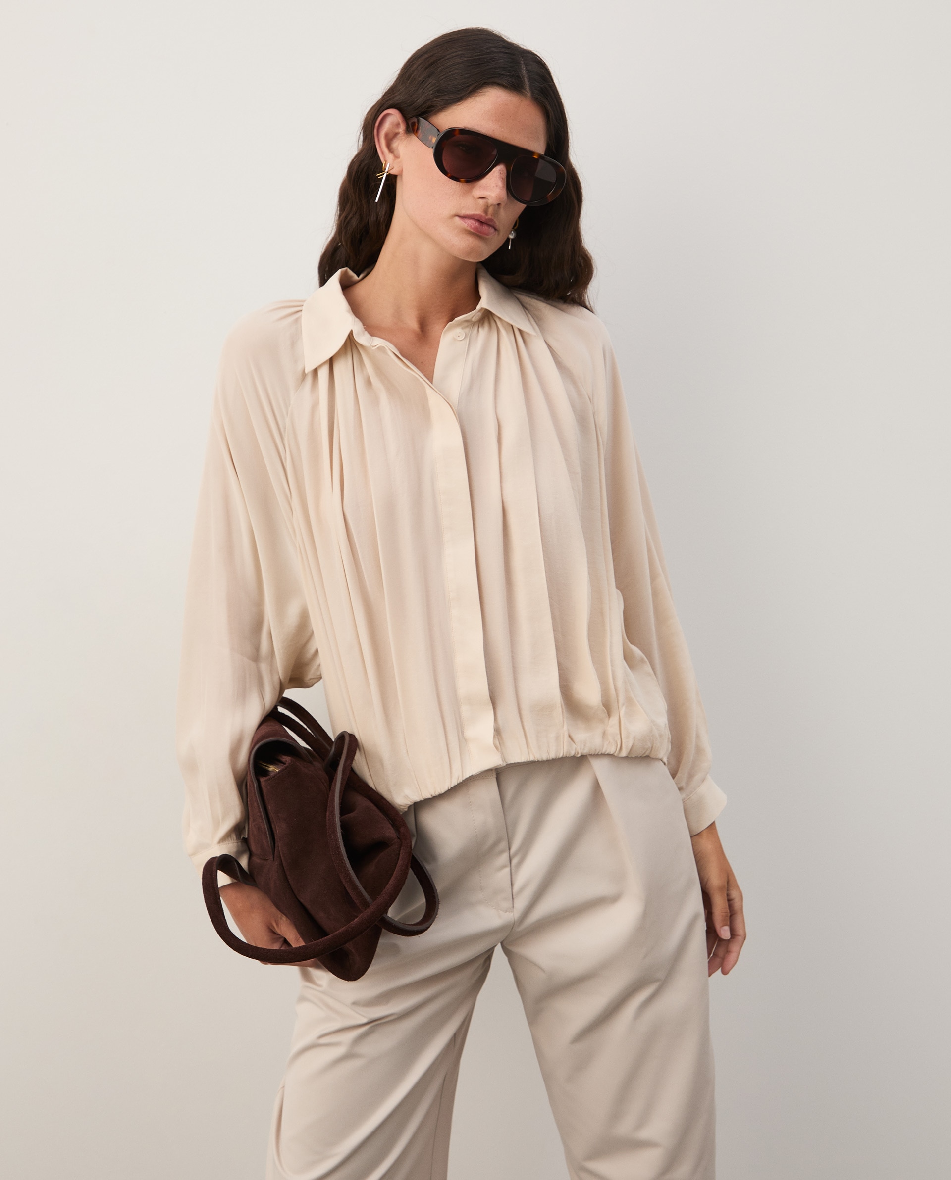 Imagem 0 de Blusa fluída com pregas