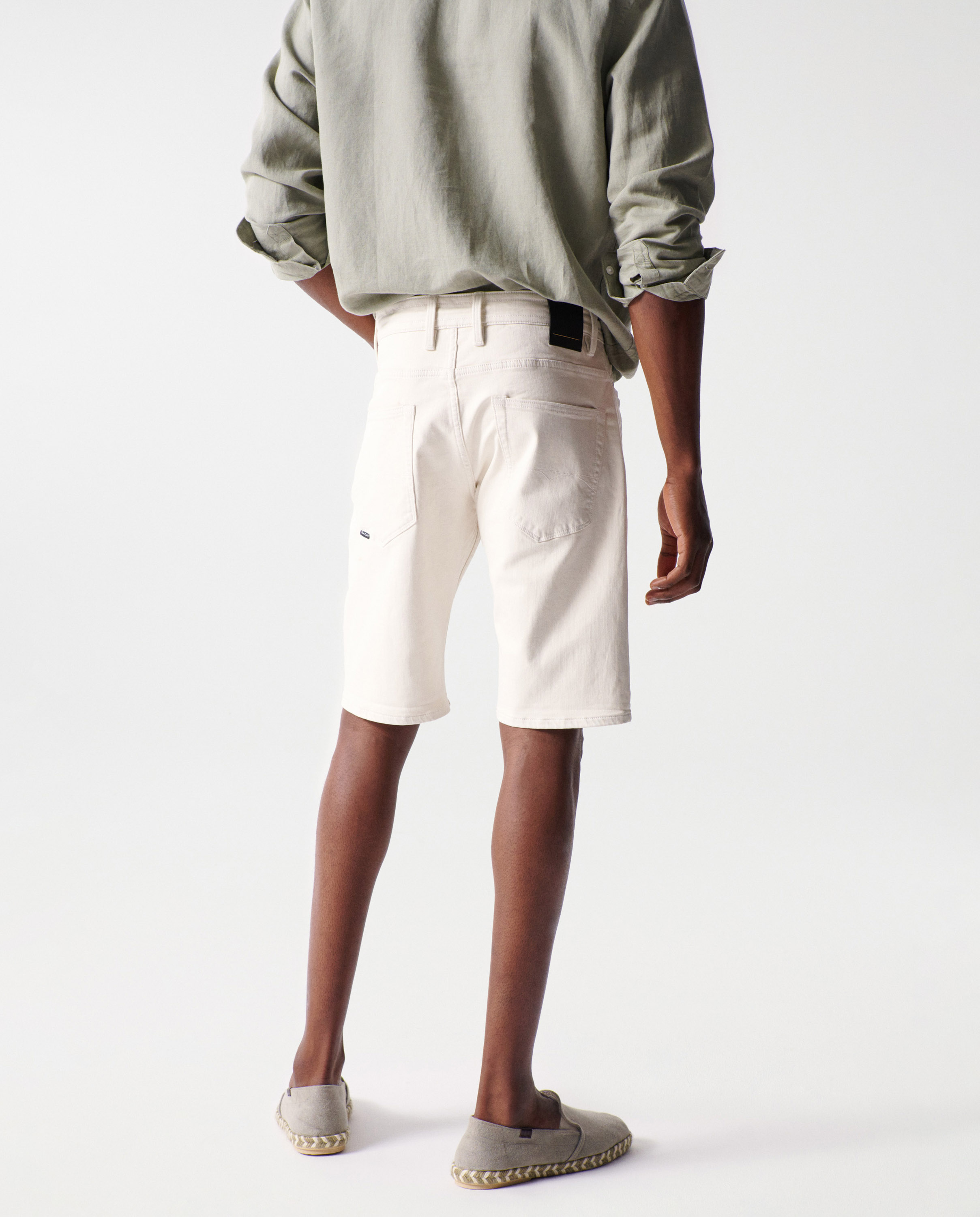 Calções com Cordão Natural-3