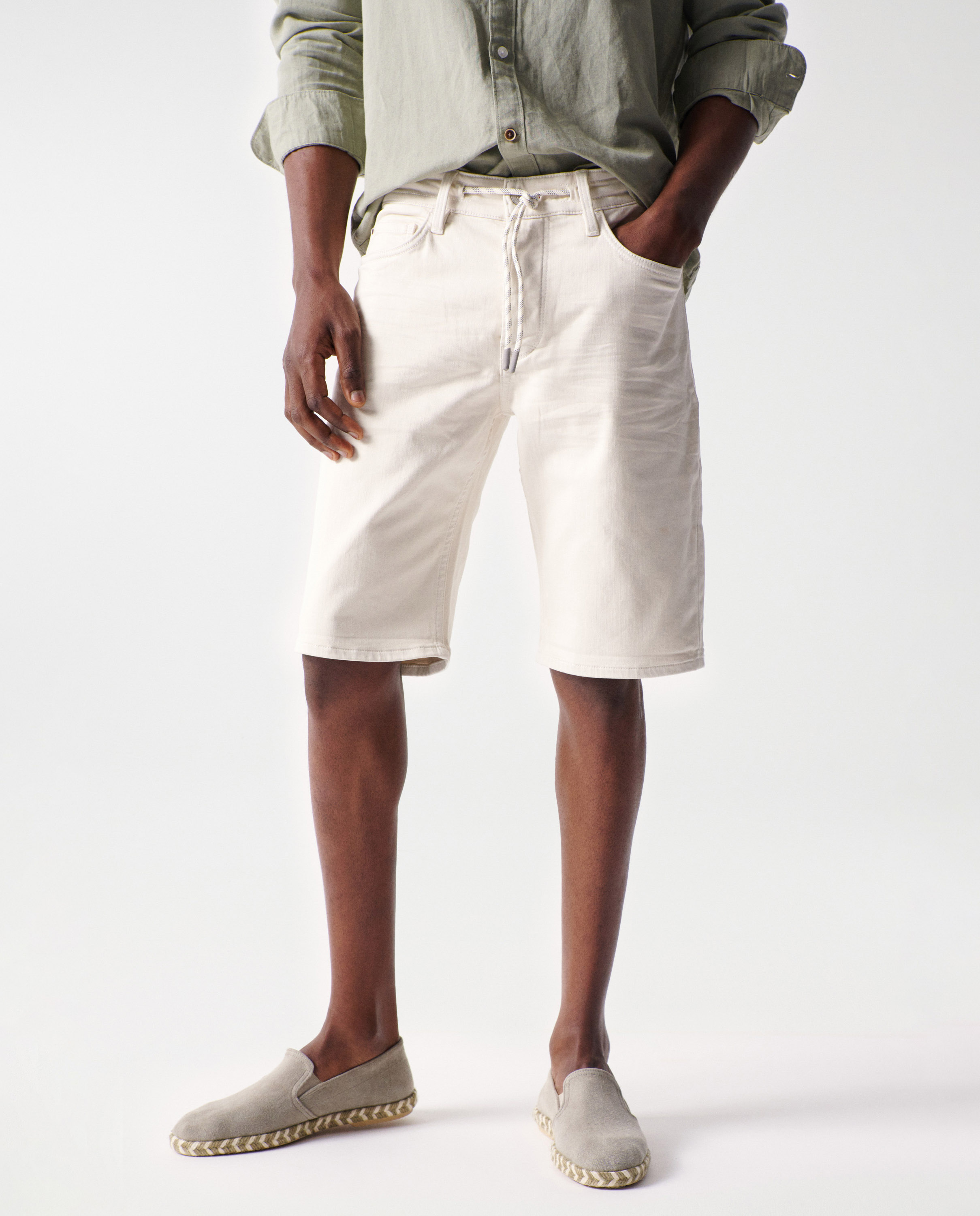 Calções com Cordão Natural-5