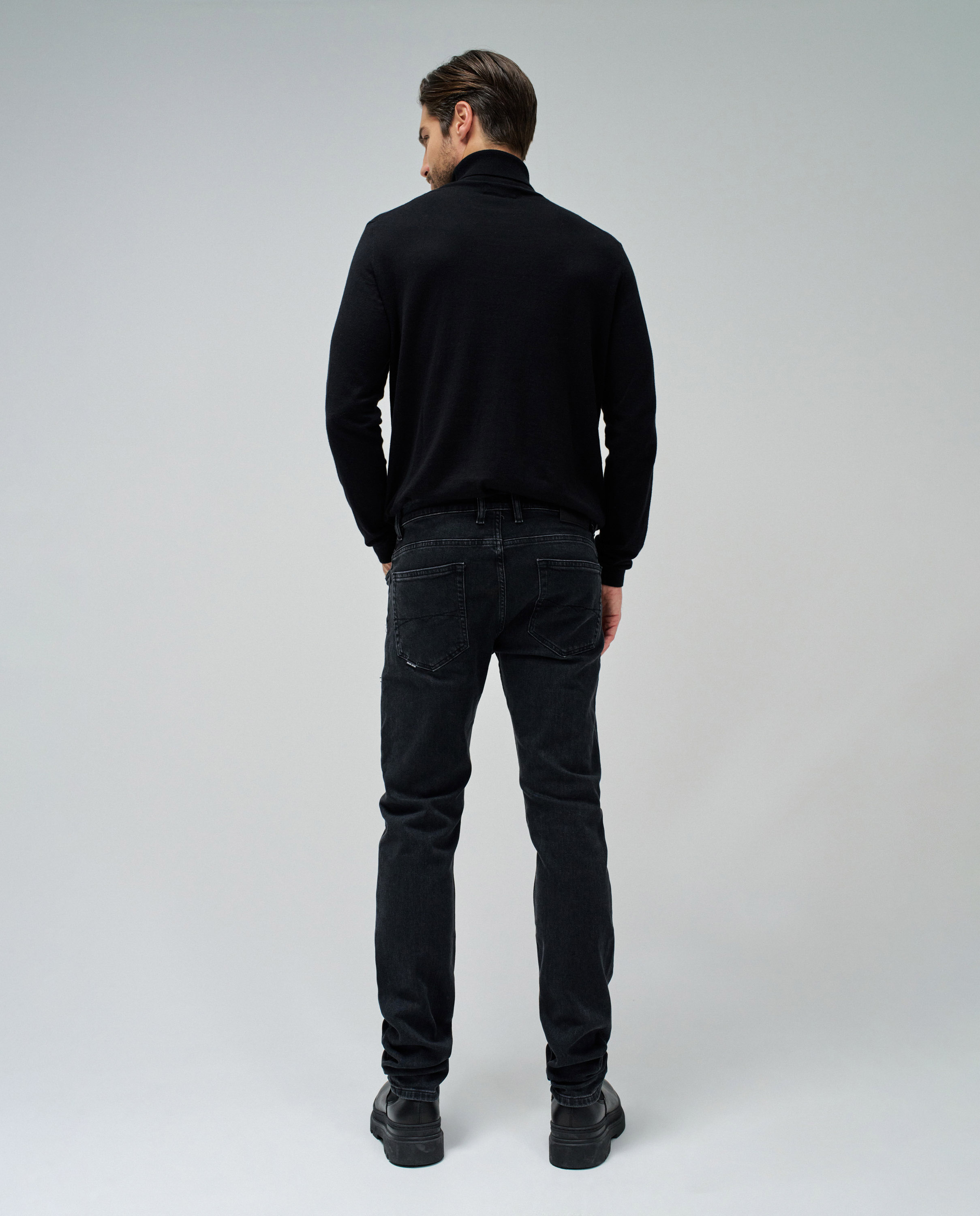 Jeans Regular Preto-3