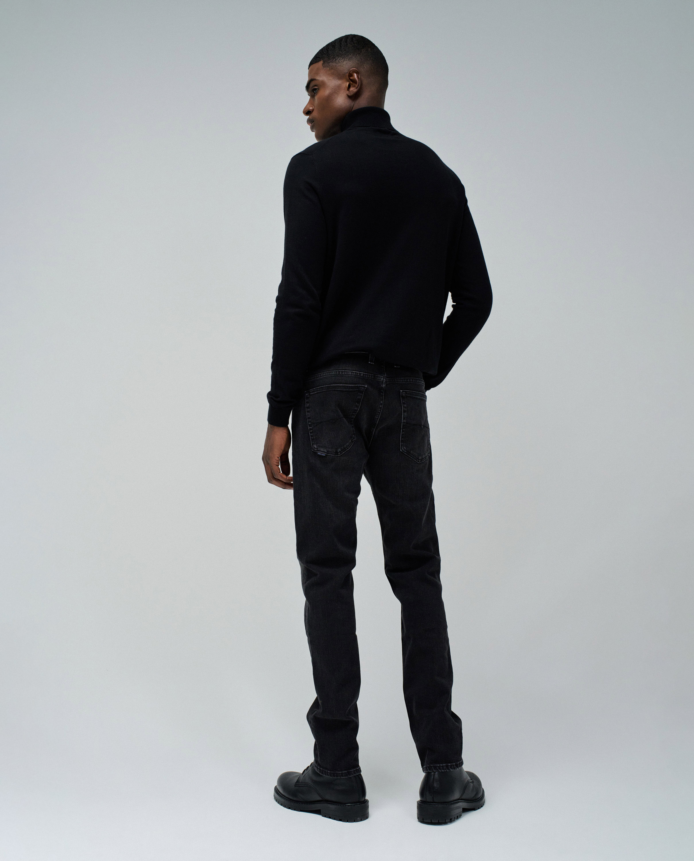 Jeans Slim Fit Preto-3
