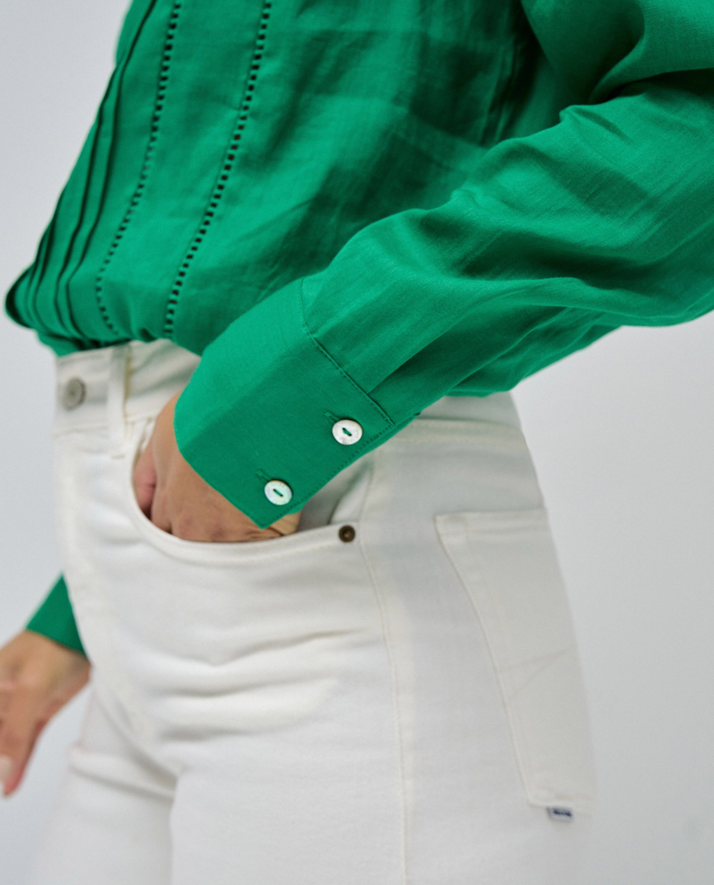 Camisa de Manga Comprida com Entredós Verde-4