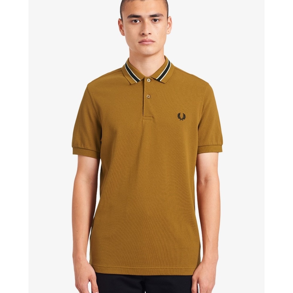 Polo com risca nos colarinhos Camel-1