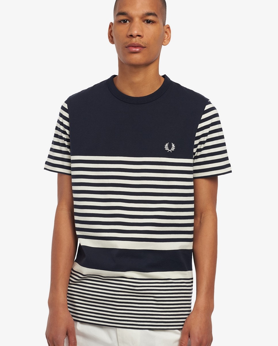 T-Shirt às riscas Marinho-1