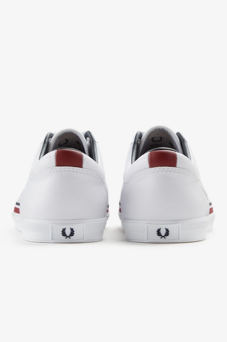 Sapatilha 'Baseline' em pele perfurada Fred Perry Branco-5