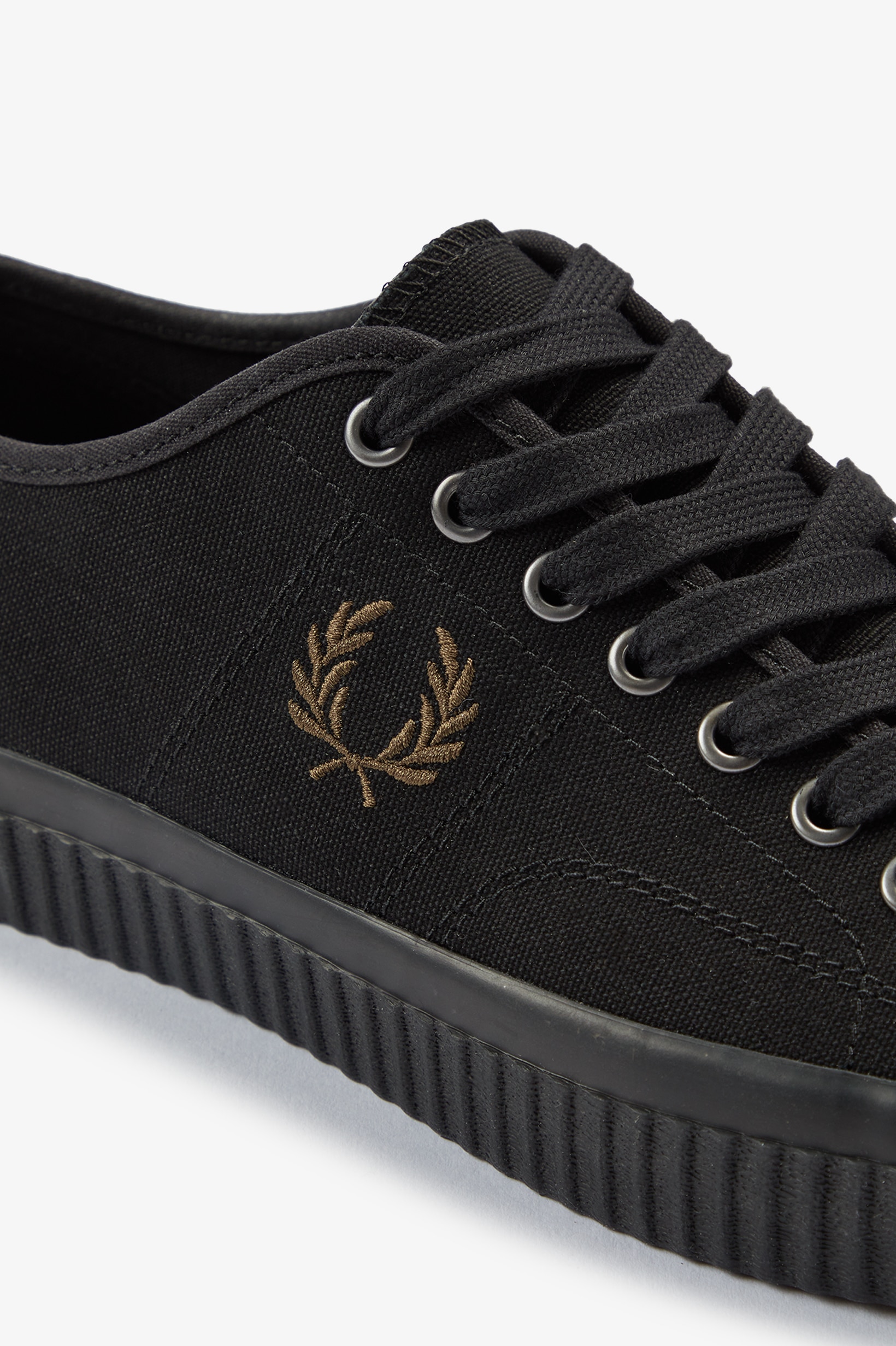 Sapatilhas desportivas 'Hughes Low' em lona Preto-6