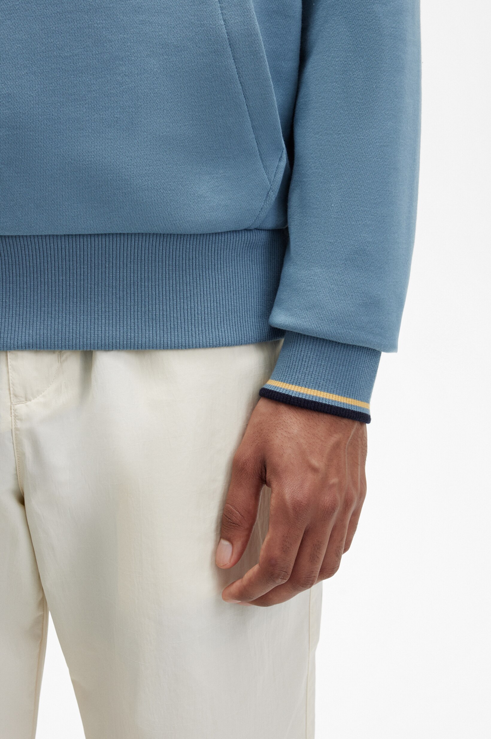 Sweatshirt com capuz Azul-claro-3