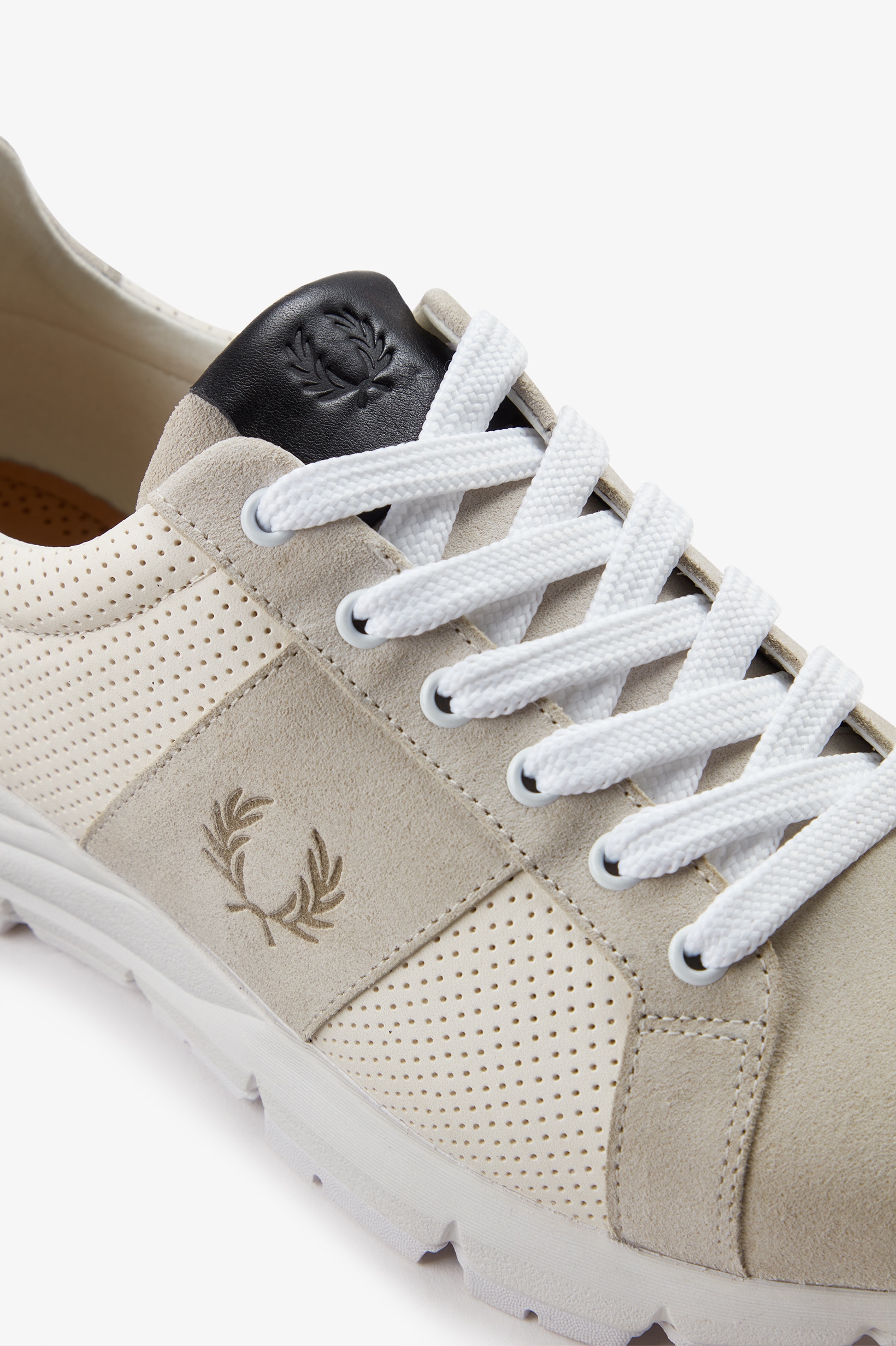 Sapatilha unisexo, em pele Fred Perry Branco-6