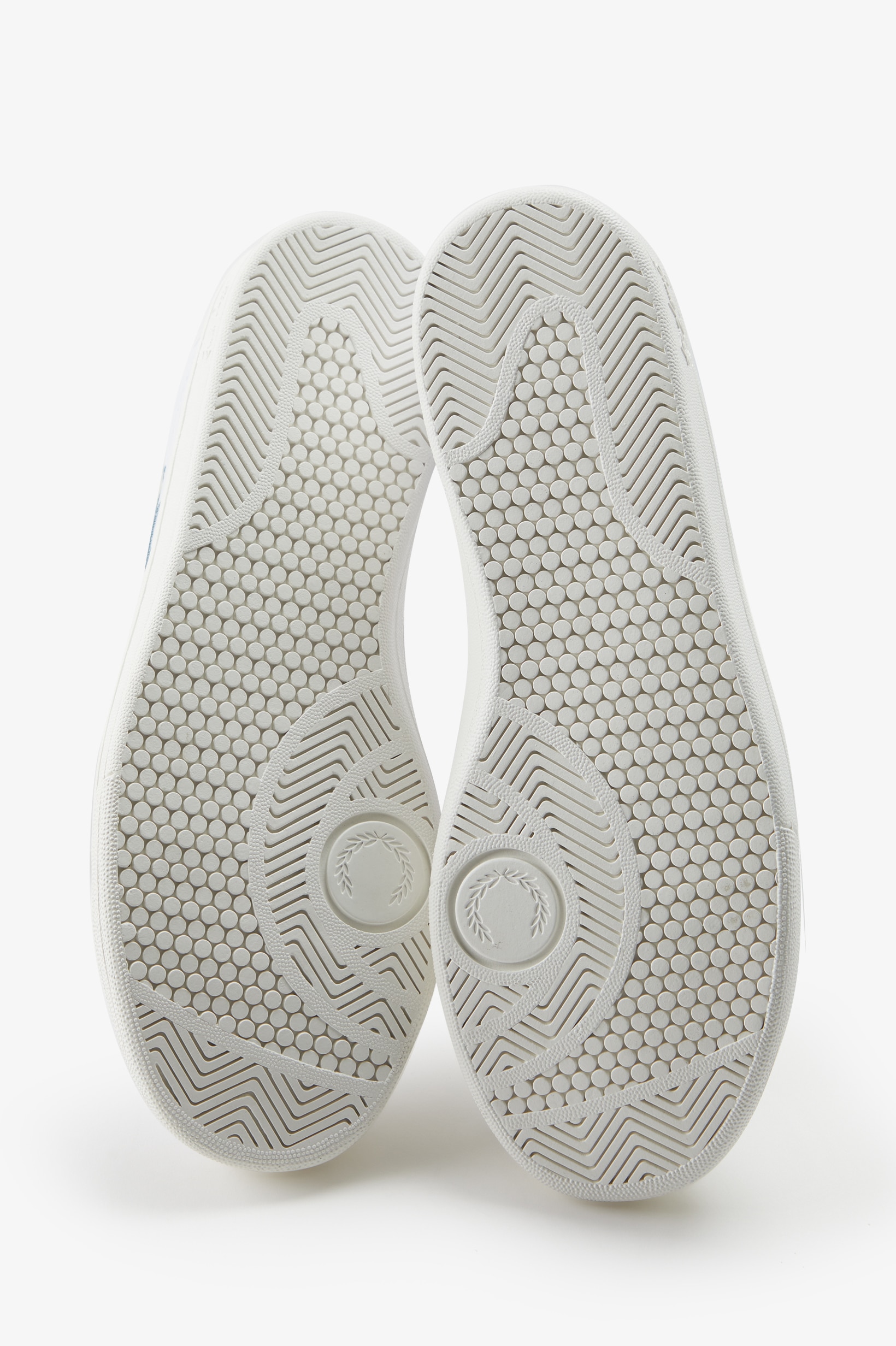 Sapatilha unisexo 'B721' em pele Fred Perry Branco-4