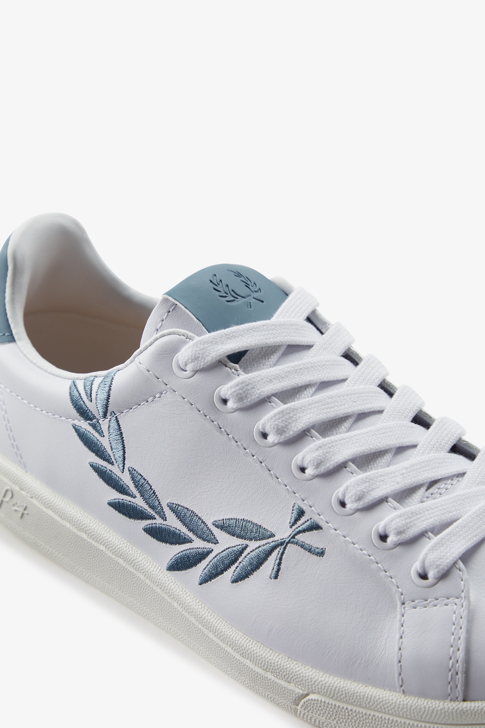 Sapatilha unisexo 'B721' em pele Fred Perry Branco-6